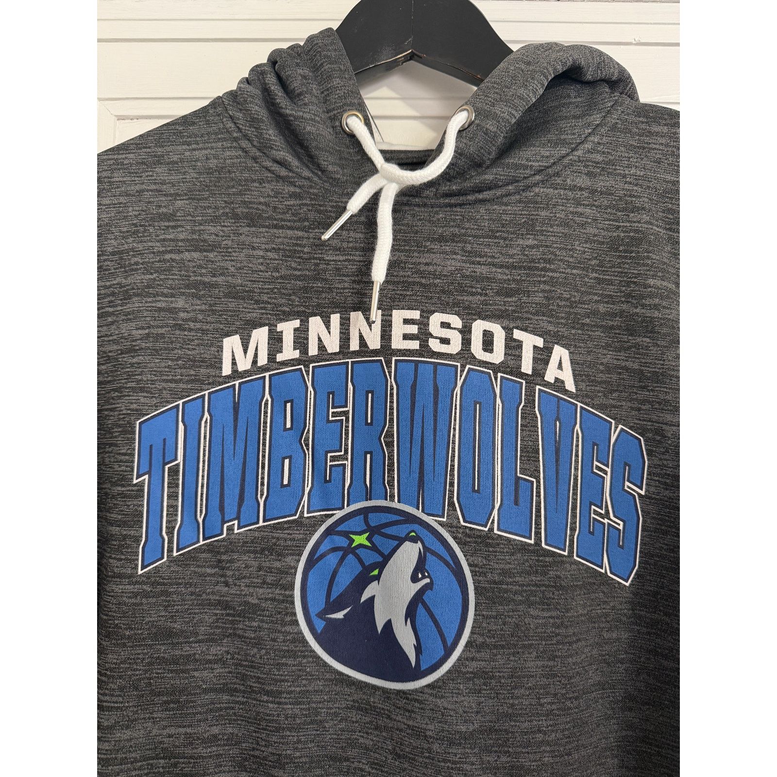 NBA Minnesota Timberwolves Hoodie Sweatshirt Men's Size Small Size US S / EU 44-46 / 1 - 3 Thumbnail
