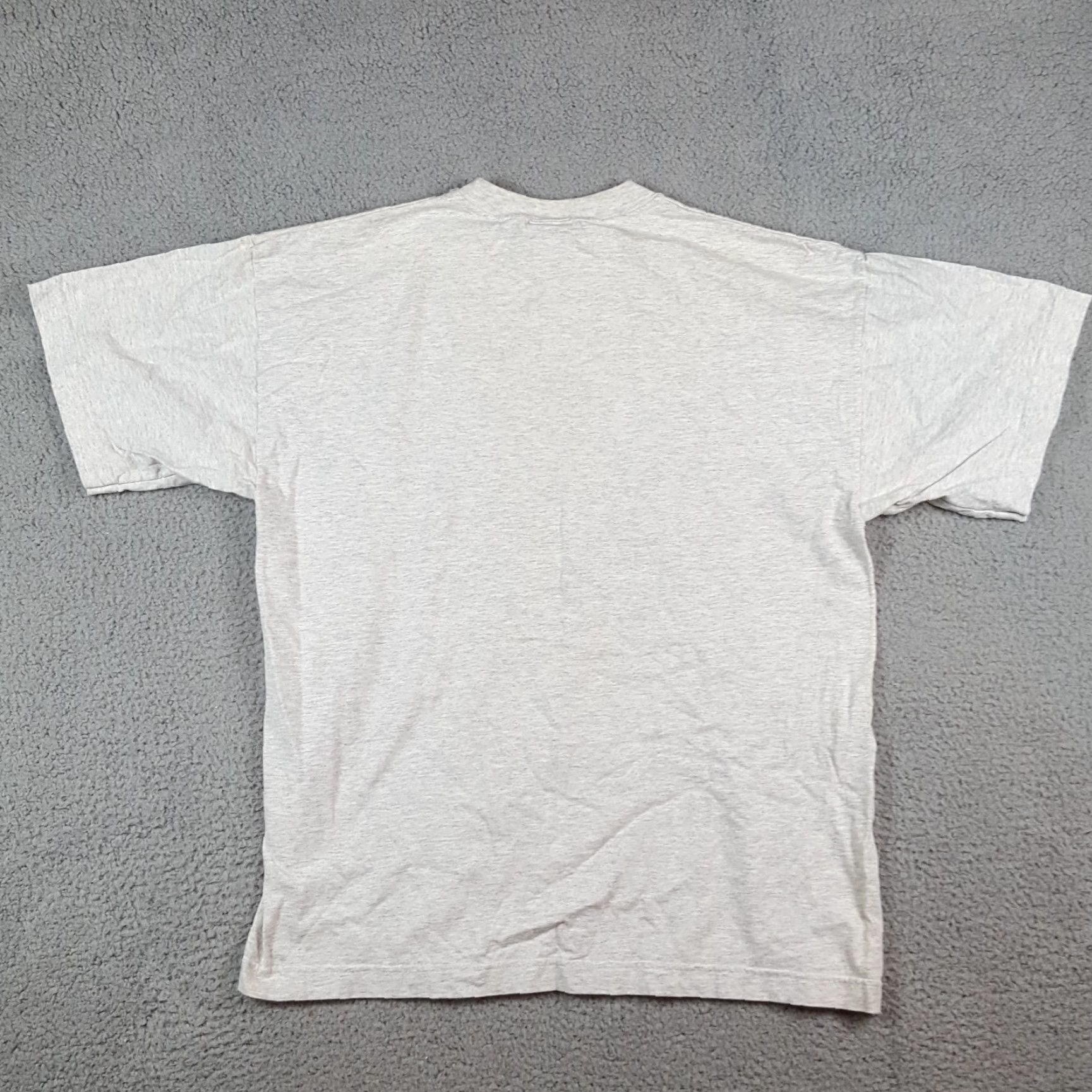 Vintage Vintage 90s Naval Academy Annapolis Men’s Size Large T-Shirt Military USA Made Gray Cotton Retro Embroidered Logo Size US L / EU 52-54 / 3 - 6 Thumbnail