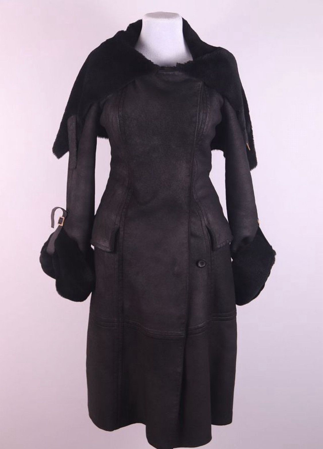 Gucci Gucci by Tom Ford FW2003 Shearling Leather Coat Jacket Size XS / US 0-2 / IT 36-38 - 1 Thumbnail
