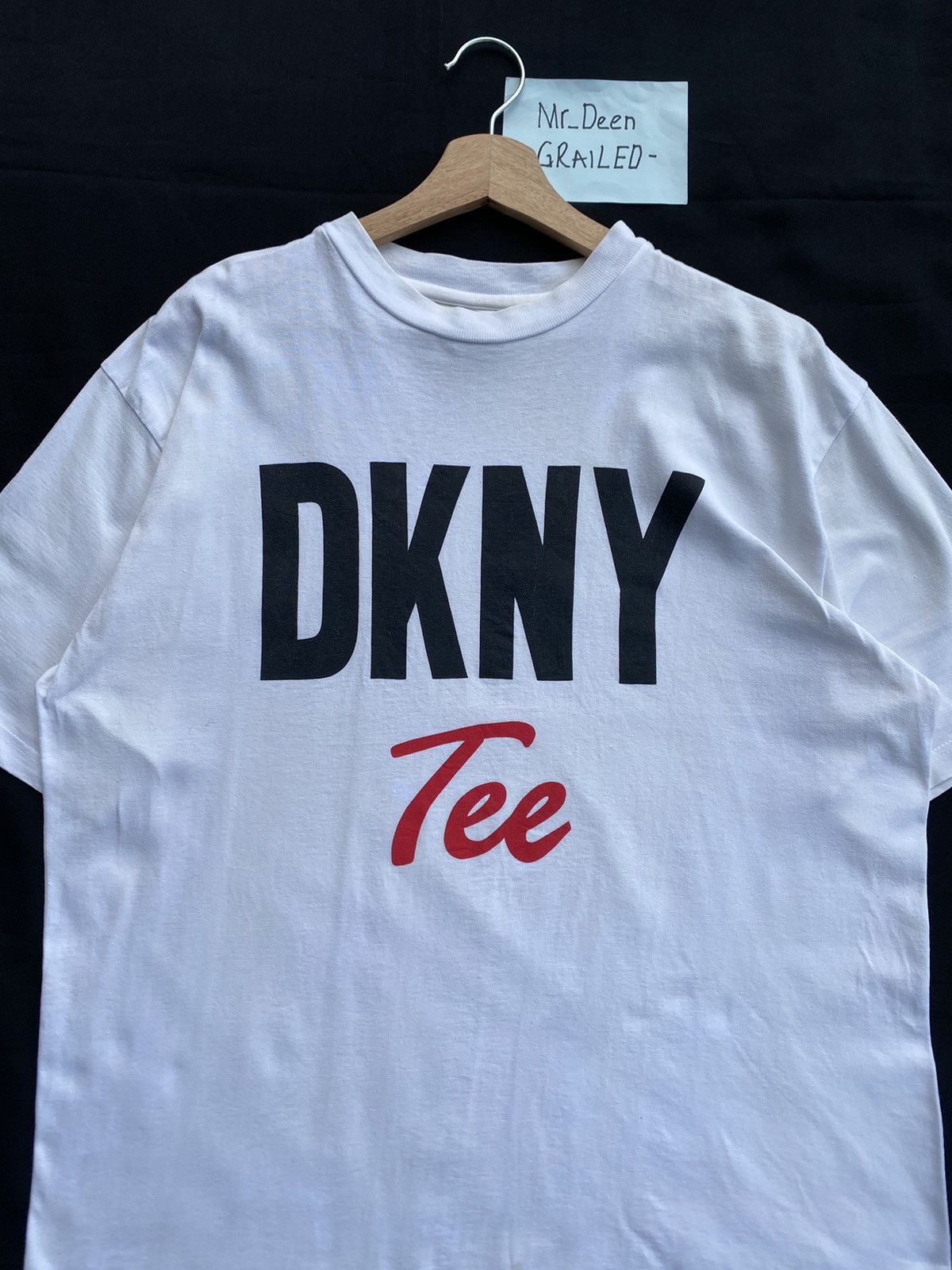 DKNY Rare Vintage DKNY Big Logo Spellout Tshirt Size US L / EU 52-54 / 3 - 5 Thumbnail
