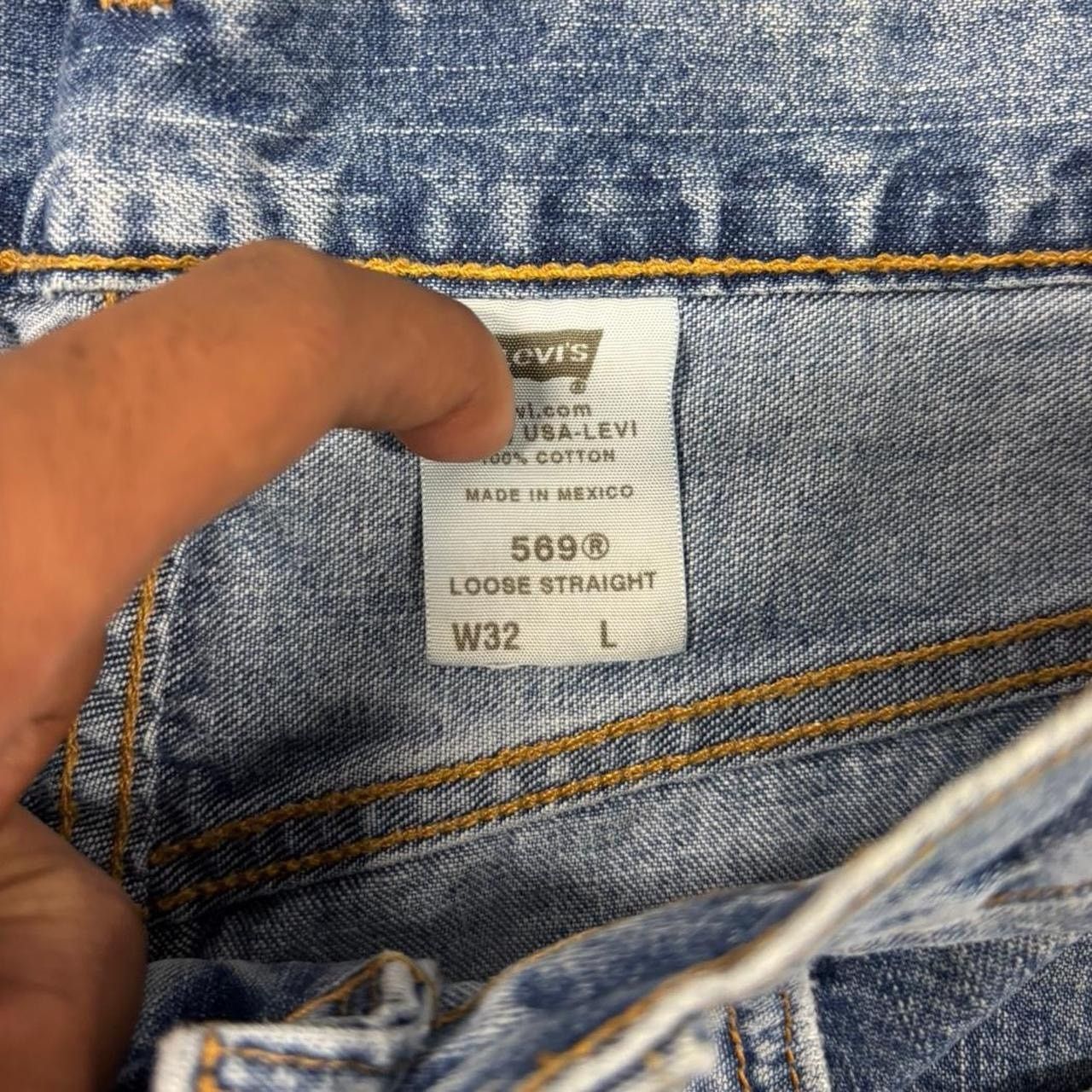 Levi's y2k vintage levi’s jean shorts Size US 32 / EU 48 - 3 Thumbnail