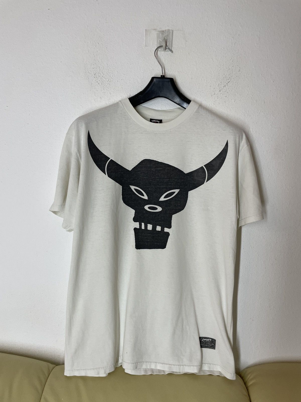 Stussy Vintage Stussy Satan Bull T shirt tee Size US L / EU 52-54 / 3 - 1 Thumbnail