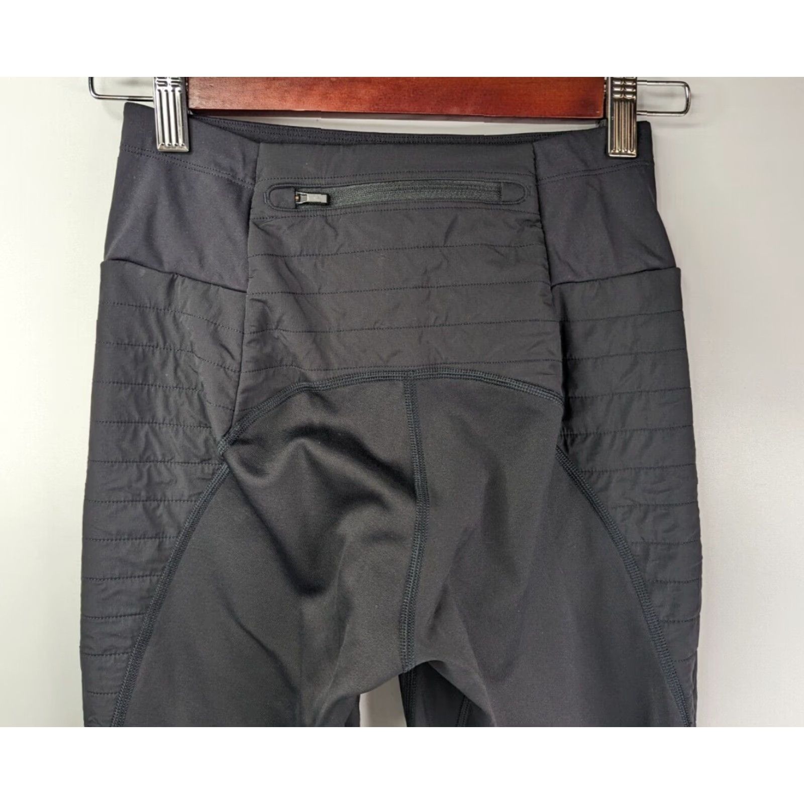 Athleta Athleta Black 2XS Peak Hybrid Fleece Tight Pants Pull On Women Stretch Pockets Activewear Size 24" / US 00 / IT 34 - 5 Thumbnail