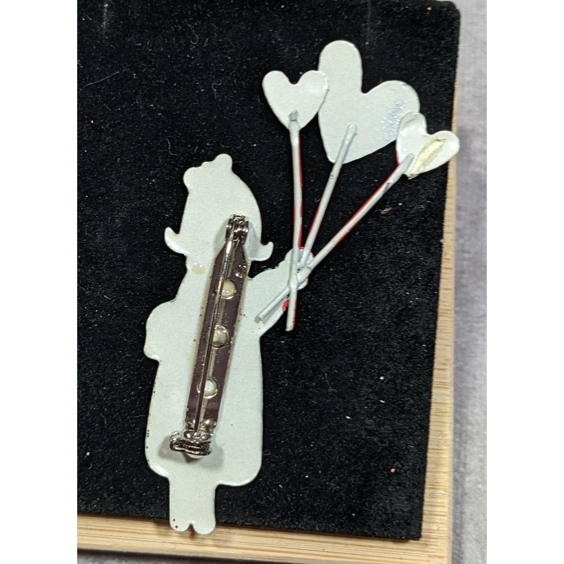 Other Vintage Valentine Be Min Balloon Painted Metal Brooch Size ONE SIZE - 4 Thumbnail