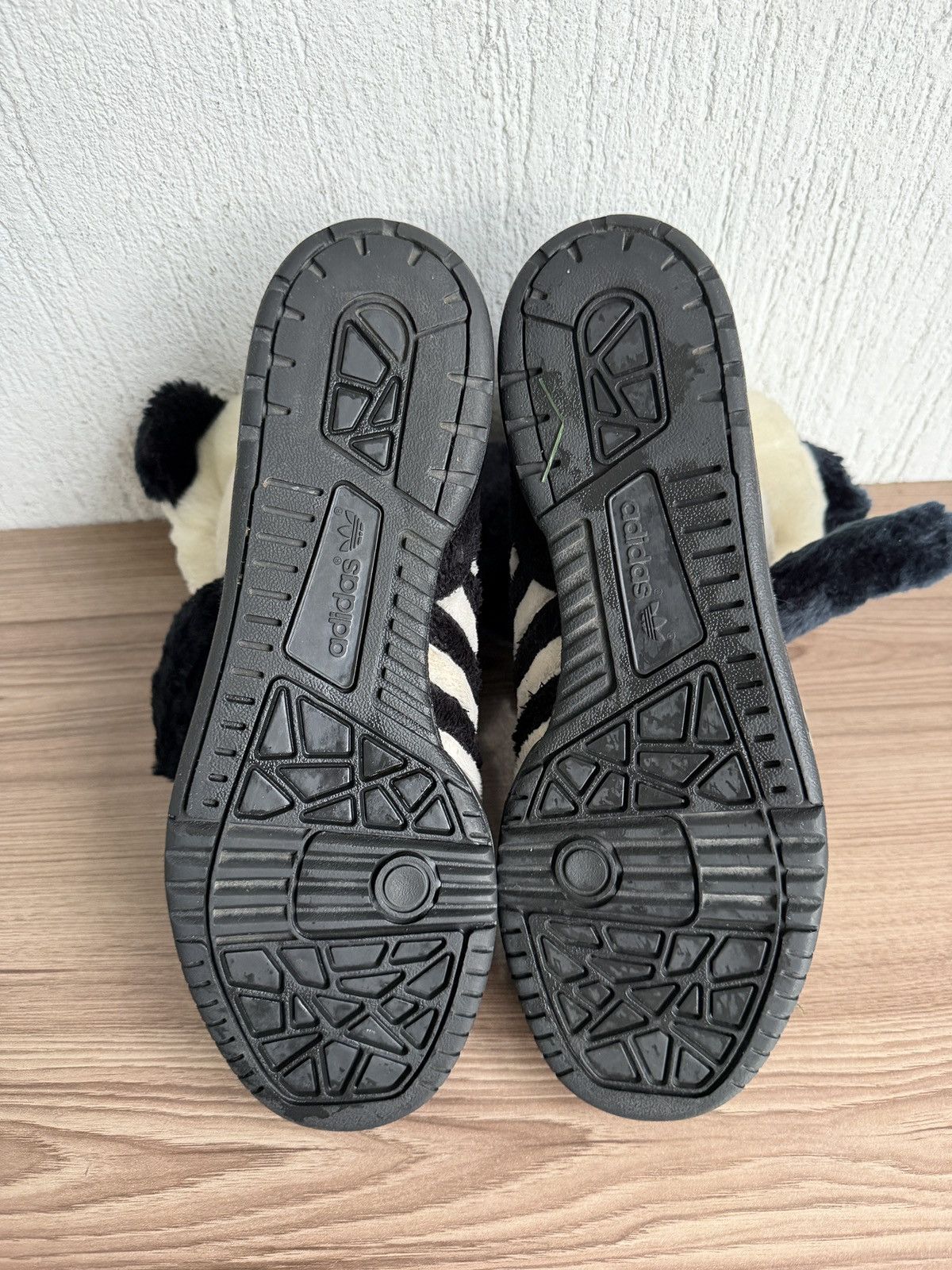 Jeremy Scott Js panda Bear sneaker Size US 9 / EU 42 - 25 Thumbnail