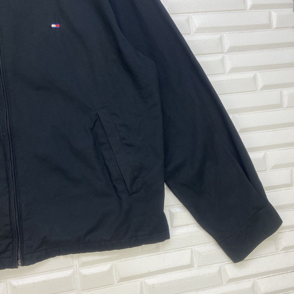 Tommy Hilfiger Vintage Tommy Hilfiger Light Jacket Size US M / EU 48-50 / 2 - 5 Thumbnail