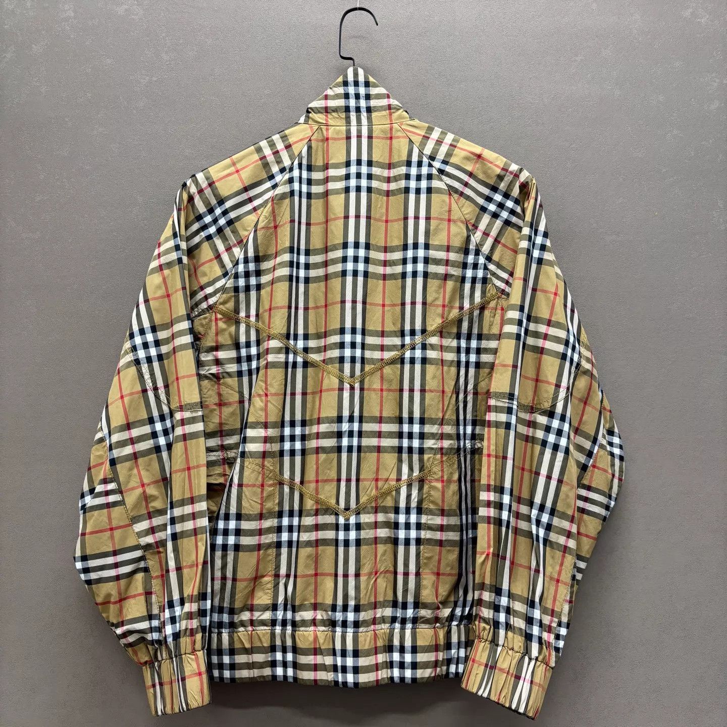 Burberry Burberry Classic Check Brown Stand Collar Zip Jacket XS Size XS / US 0-2 / IT 36-38 - 2 Thumbnail
