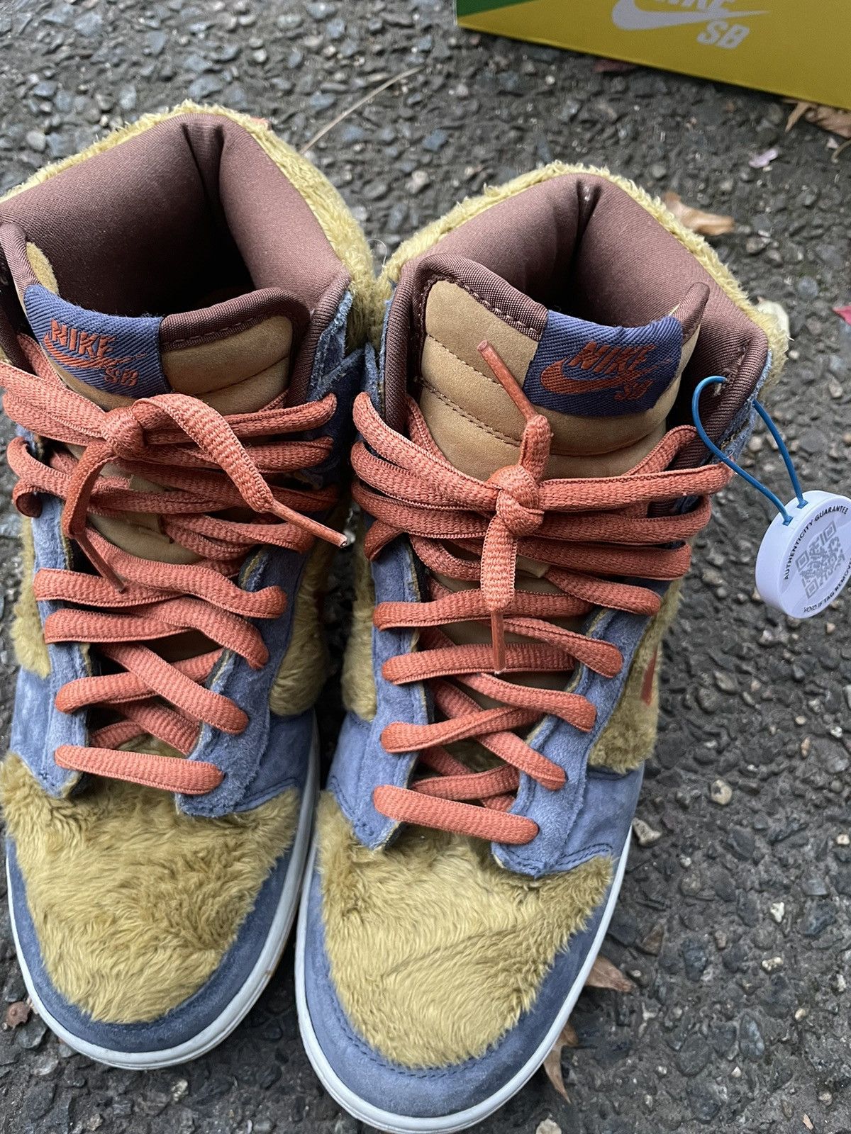 Nike Nike SB Dunk High Papa Bear sz 9 2006 Size US 9 / EU 42 - 10 Thumbnail