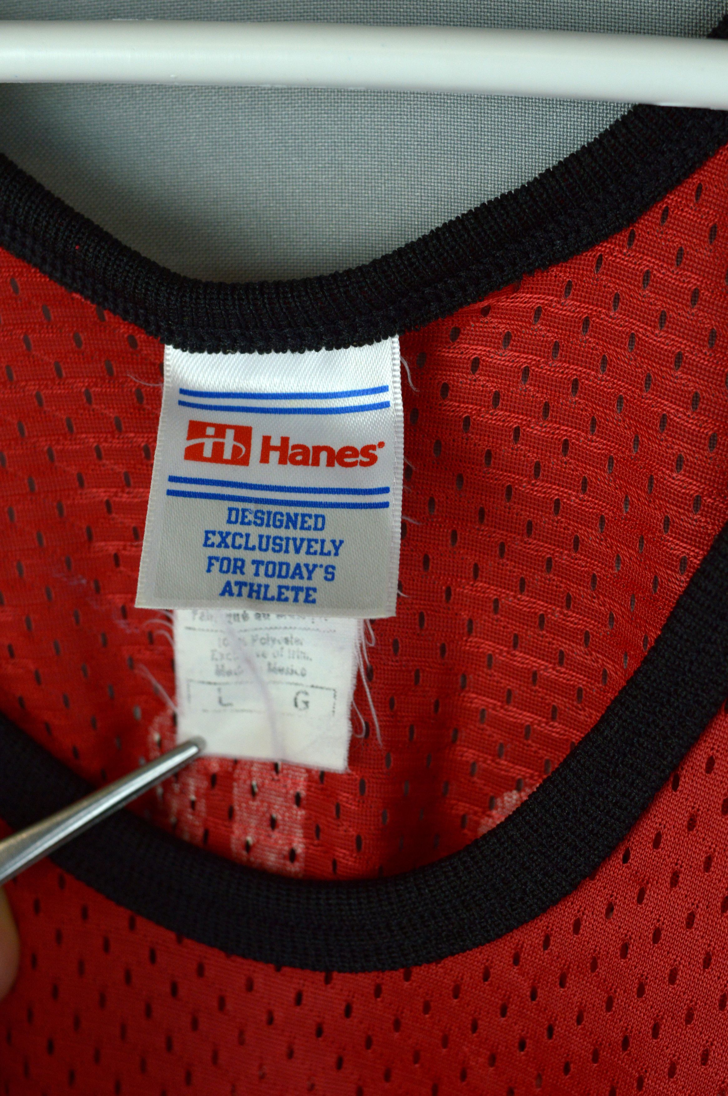 Hanes × Vintage Vintage Chicago Bulls Jordan 23 90s jersey Size US L / EU 52-54 / 3 - 6 Thumbnail