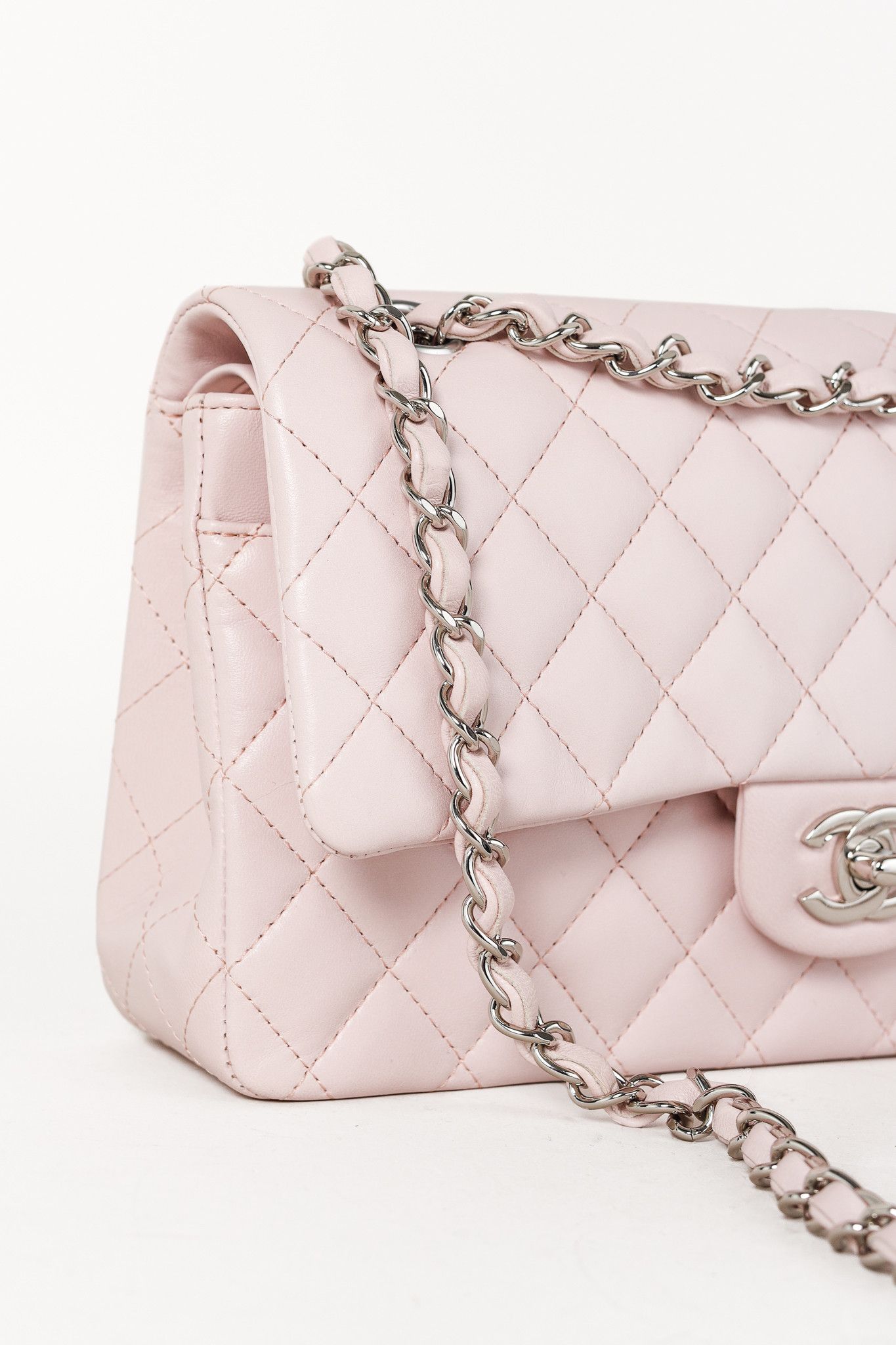 Chanel Chanel 18S Lambskin Quilted Classic Medium Double Flap Size ONE SIZE - 7 Thumbnail