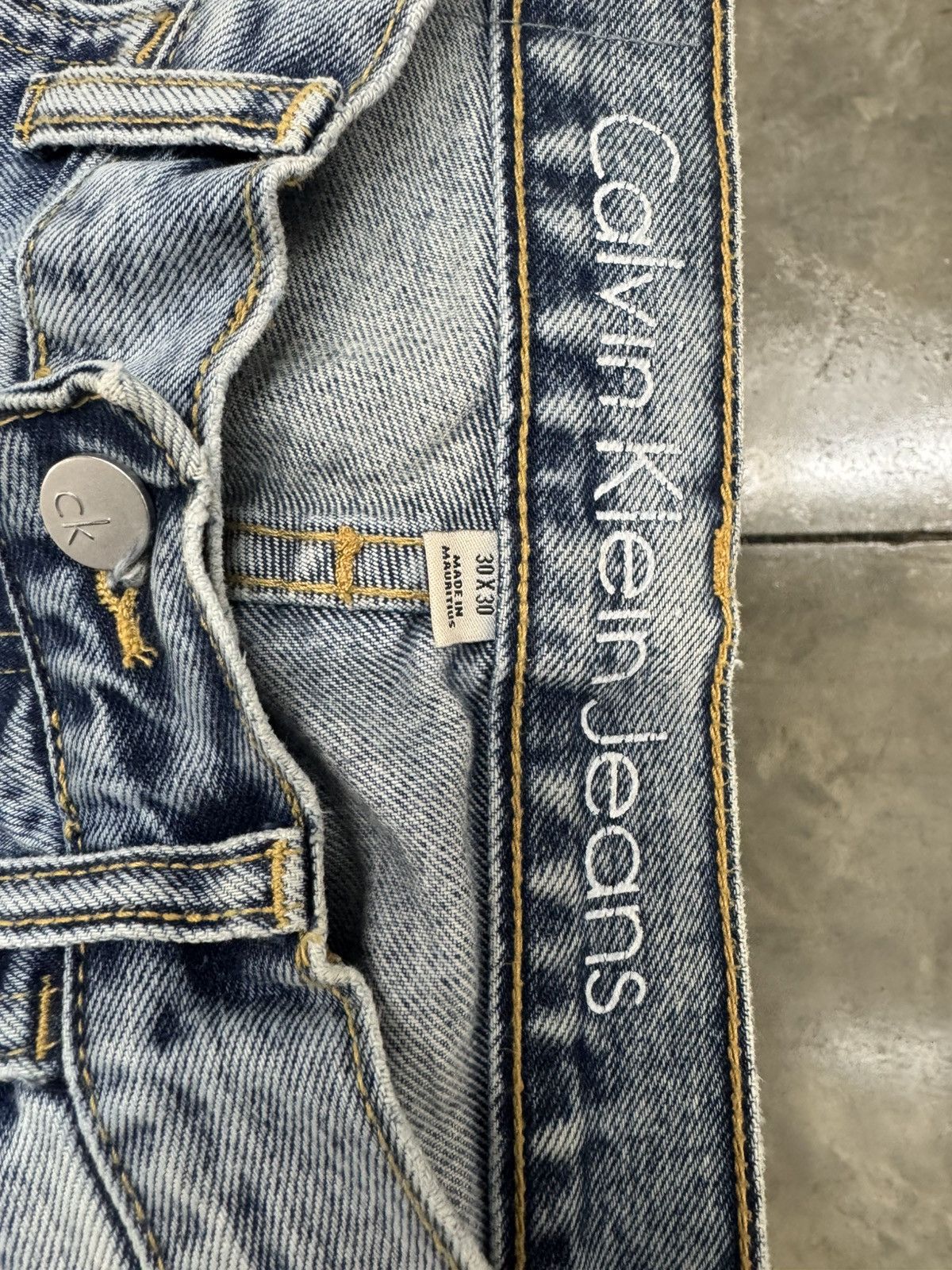 Calvin Klein Calvin Klein Jeans Size US 30 / EU 46 - 5 Thumbnail