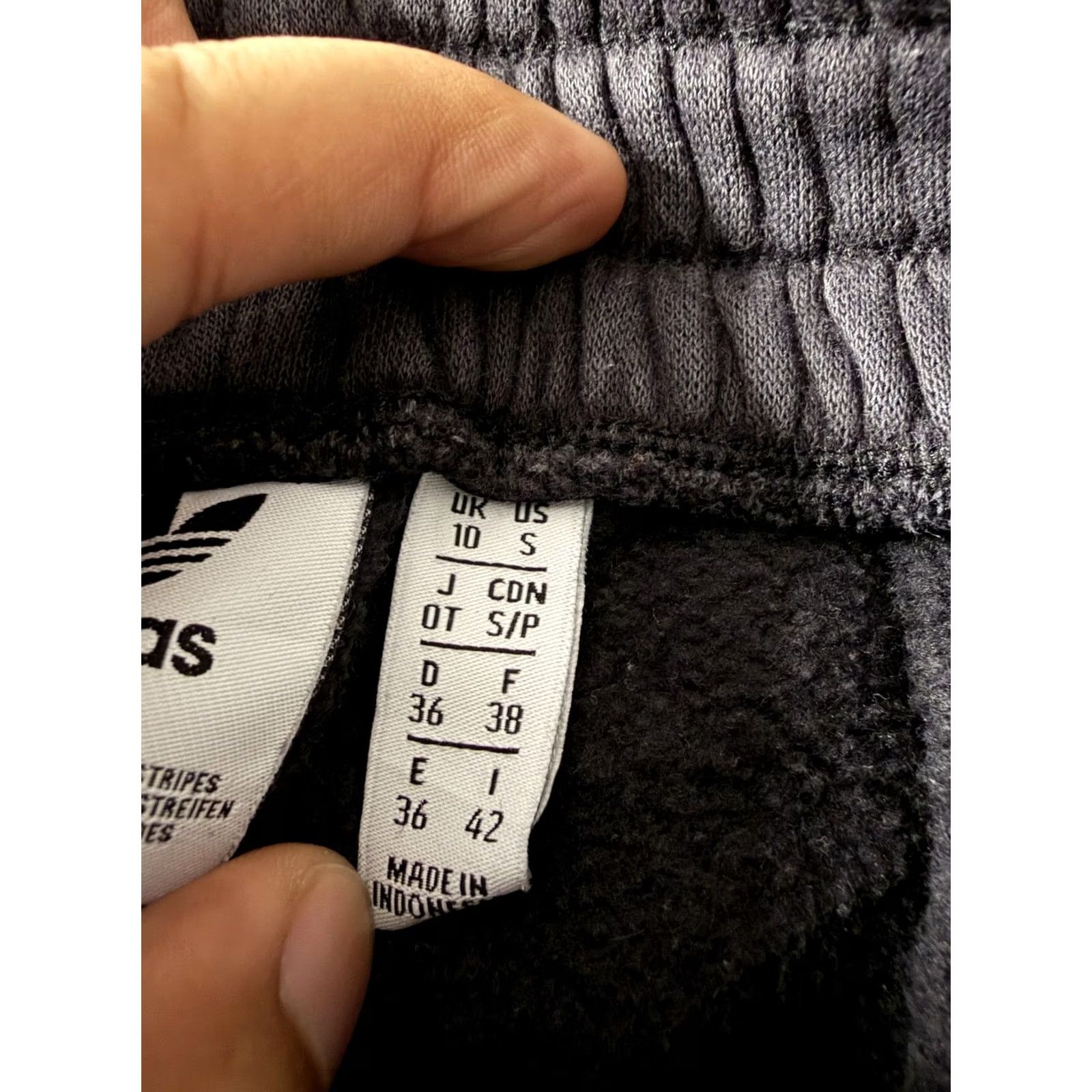 Adidas Adidas Originals Sweatpants Womens Small Black Fleece Joggers Trefoil Logo Size 28" / US 6 / IT 42 - 6 Thumbnail