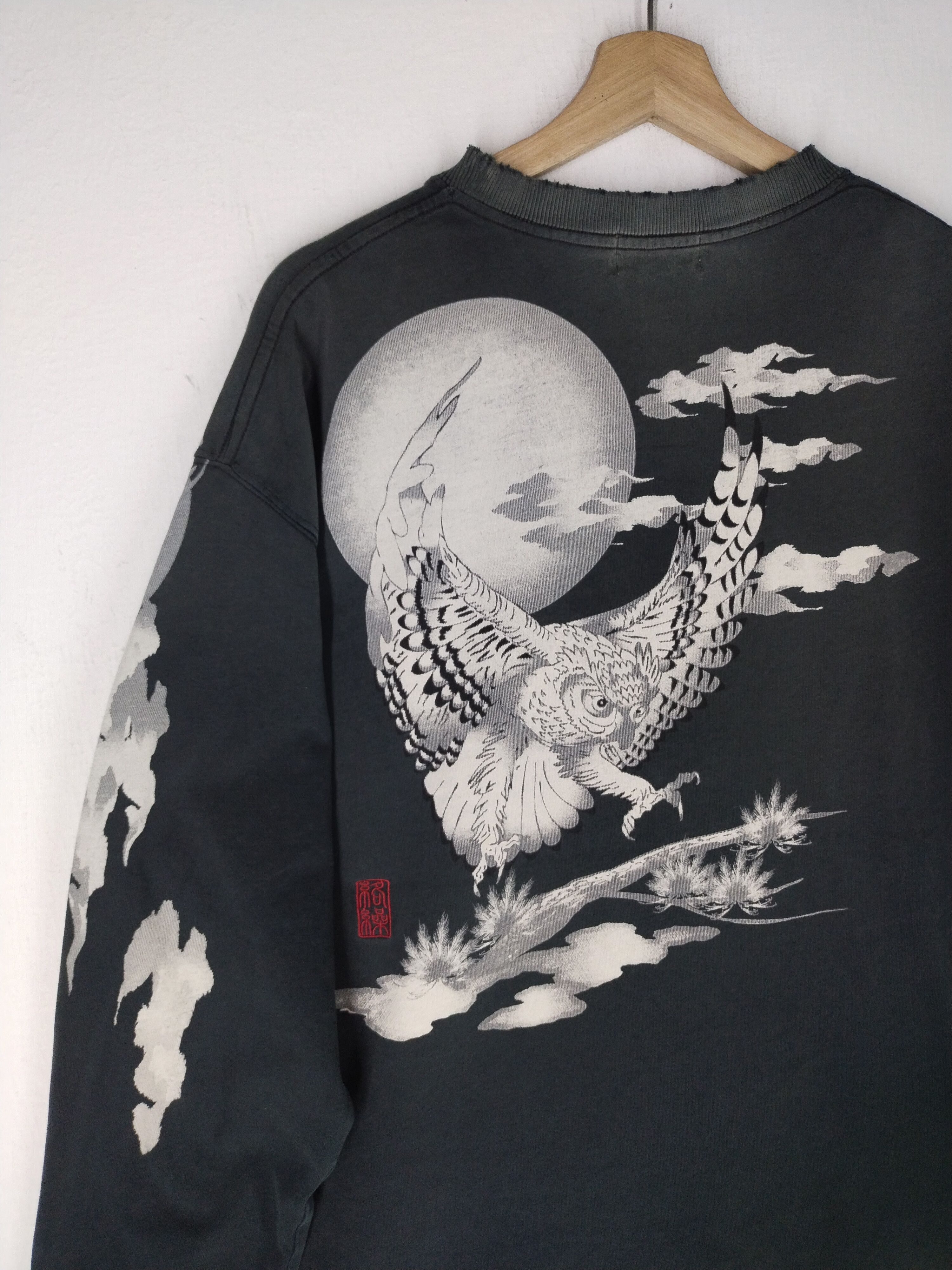Vintage Vintage Sukajan Eagle Generation Kara Kuri Sweatshirt Size US L / EU 52-54 / 3 - 6 Thumbnail