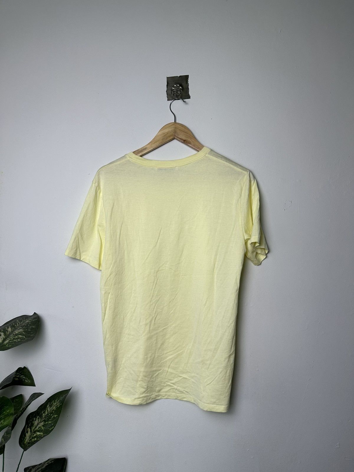 Acne Studios Acne Studios Vanilla Yellow Tshirt Size US M / EU 48-50 / 2 - 5 Thumbnail
