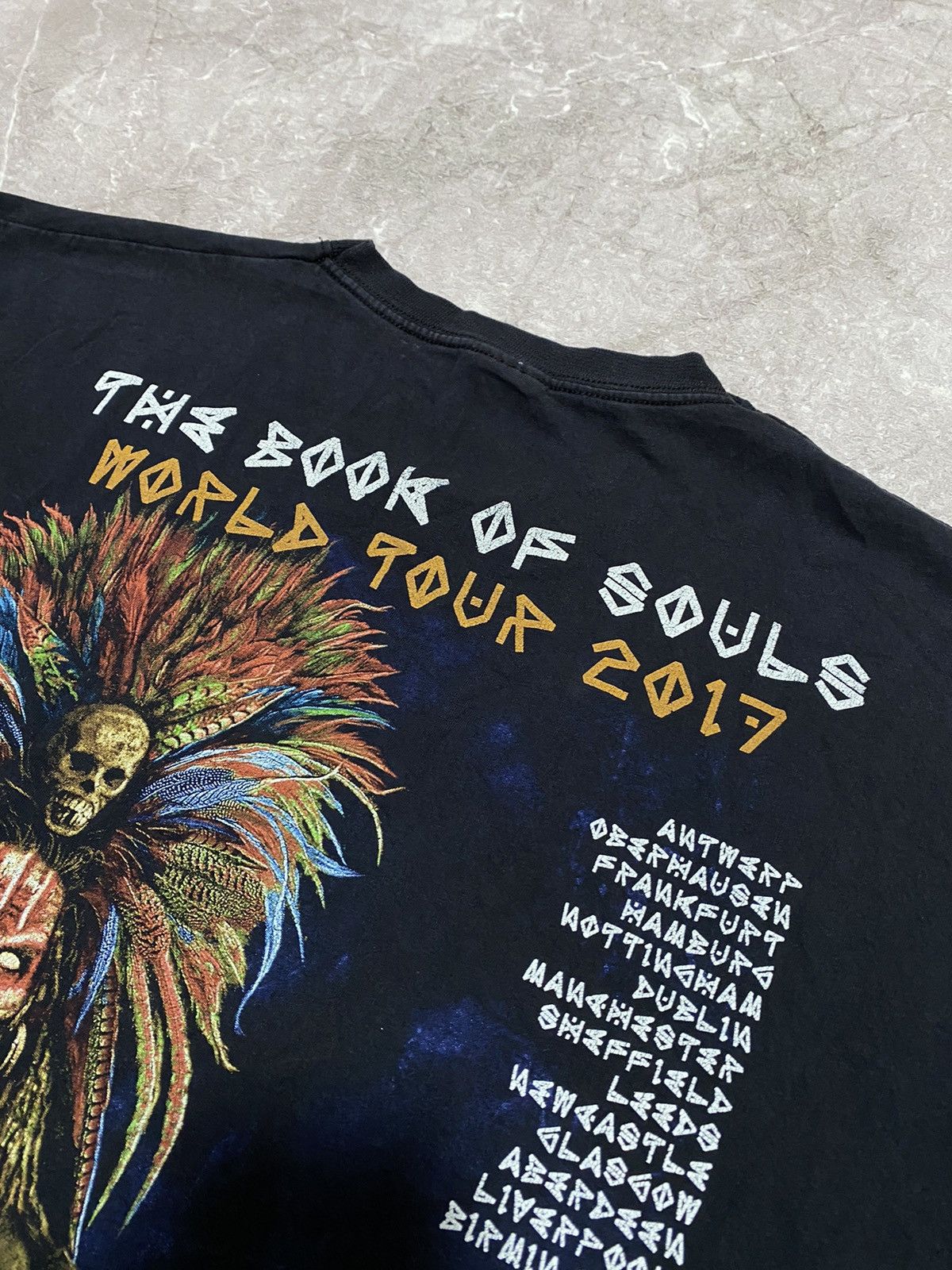 Iron Maiden Vintage Iron Maiden 2017 World Tour Shirt The Book of Souls Size US XL / EU 56 / 4 - 12 Thumbnail