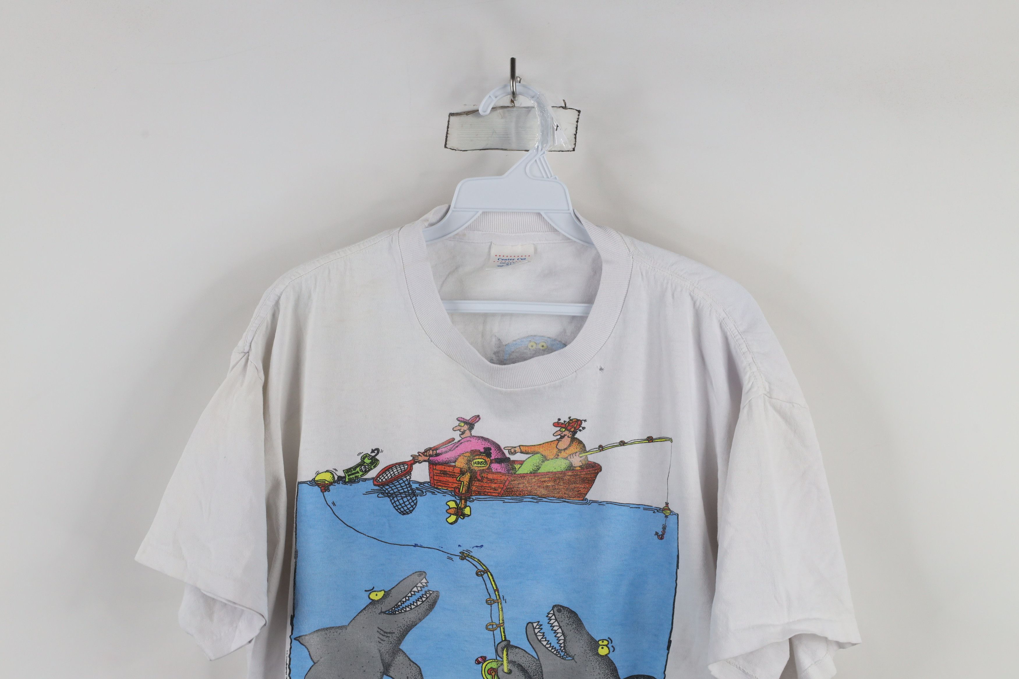Vintage Vintage 90s Streetwear Funny Comic Shark Fishing T-Shirt USA Size US XL / EU 56 / 4 - 2 Thumbnail