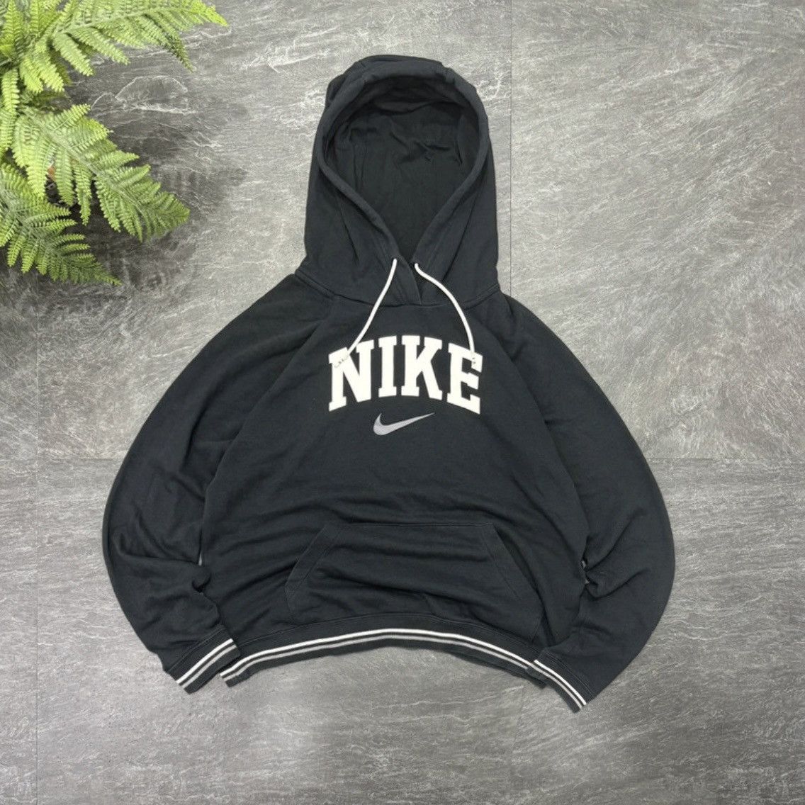 00s Nike Vintage Big Spellout Logo Light Hoodie Rare