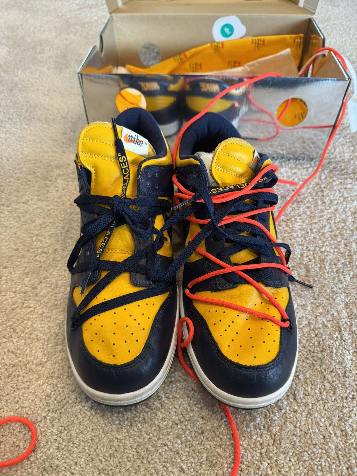 Nike × Off-White Off White Dunk “University Gold” Size US 11.5 / EU 44-45 - 4 Thumbnail