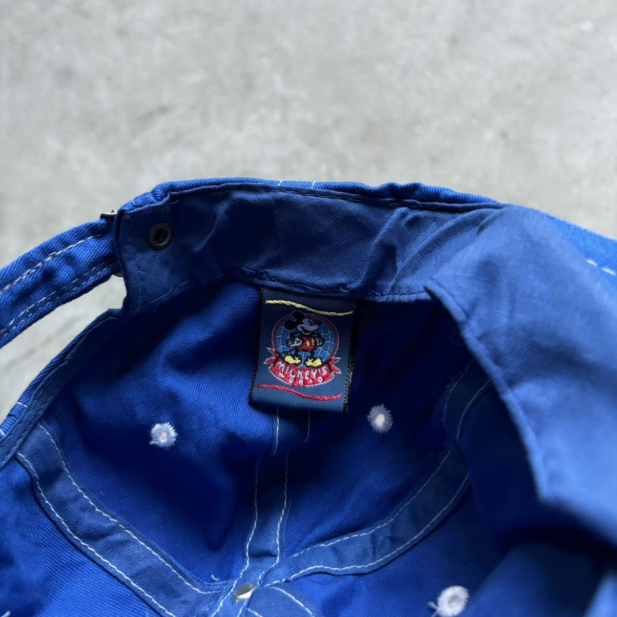 Disney × Mickey Mouse × Vintage vintage 90s MICKEY MOUSE WORLD Donald Duck Disney Soccer hat Size ONE SIZE - 8 Thumbnail