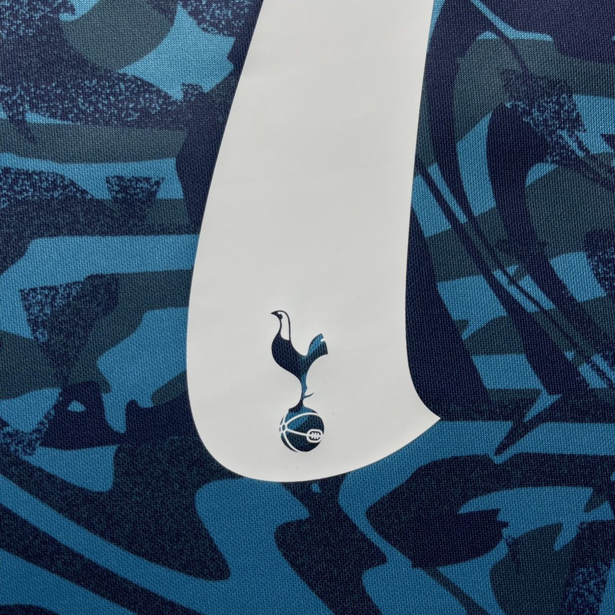 Nike TOTTENHAM NIKE 2022/2023 FOOTBALL THIRD JERSEY #7 SON Size US L / EU 52-54 / 3 - 10 Thumbnail