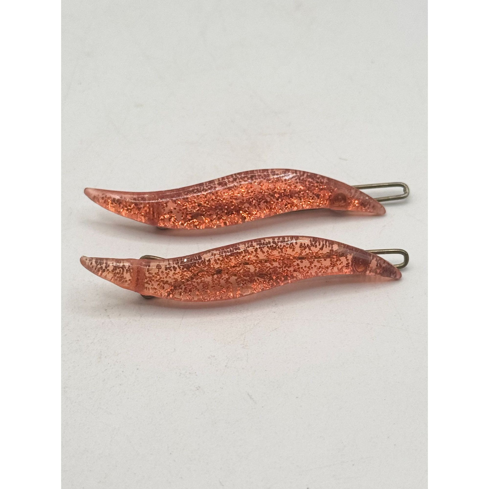 Vintage Vintage Lucite glitter hair clips barrettes set of two Size ONE SIZE - 4 Thumbnail