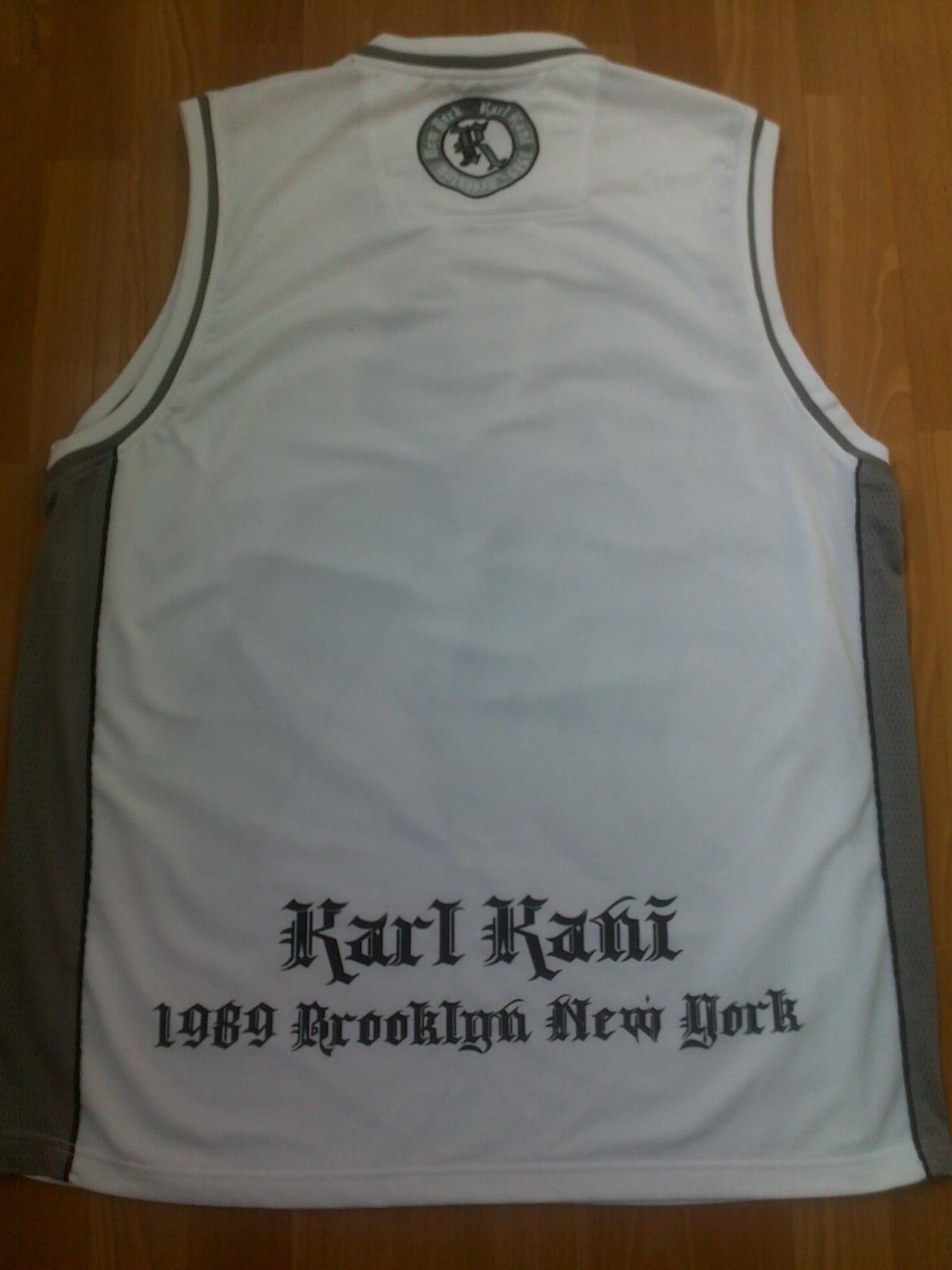 Karl Kani Karl Kani t-shirt, vintage 90s, 1990s hip hop, Y2K, size L Size US L / EU 52-54 / 3 - 6 Thumbnail
