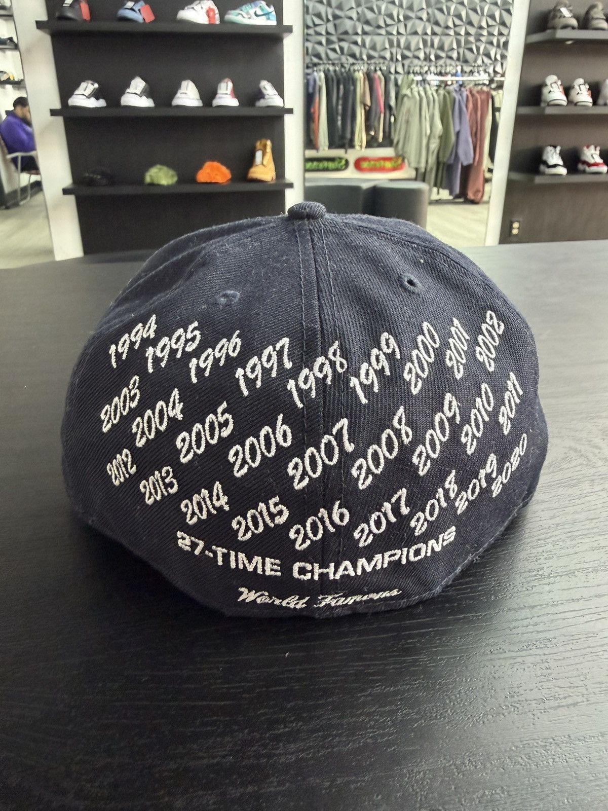 Supreme Supreme Champions Box Logo New Era Fitted Size ONE SIZE - 2 Thumbnail