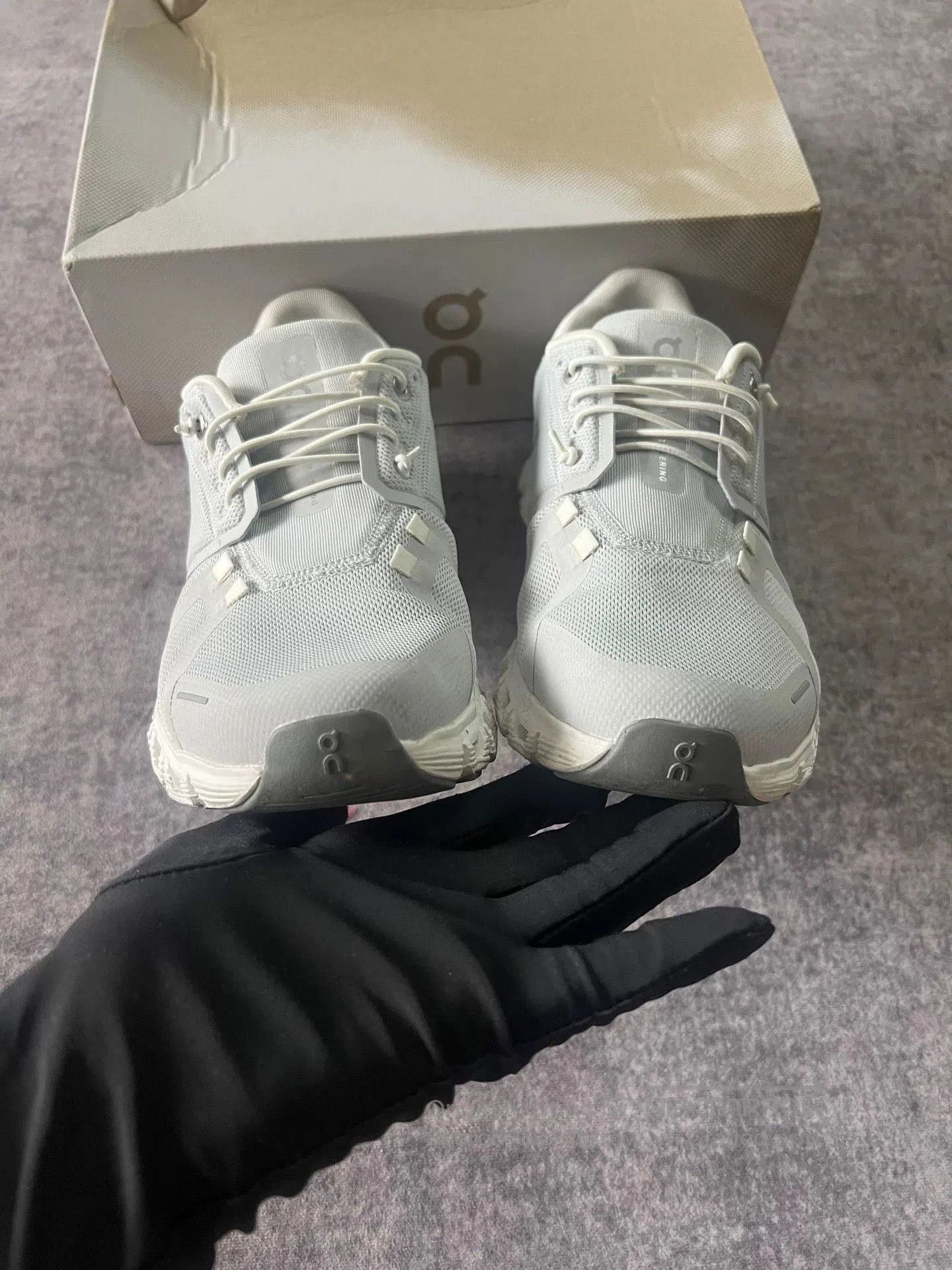On On Sports Shoes. Size US 9.5 / EU 42-43 - 3 Thumbnail