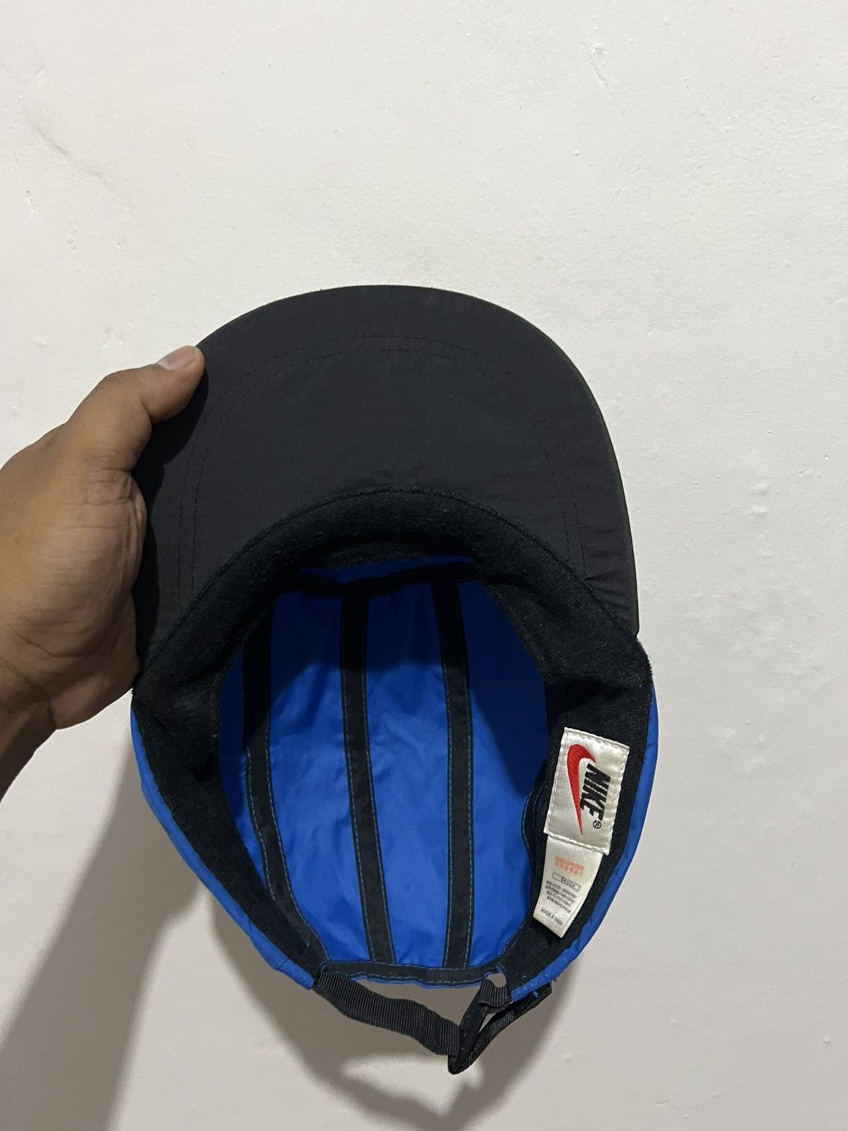 Nike Nike vintage 90s hat clima fit Size ONE SIZE - 6 Thumbnail