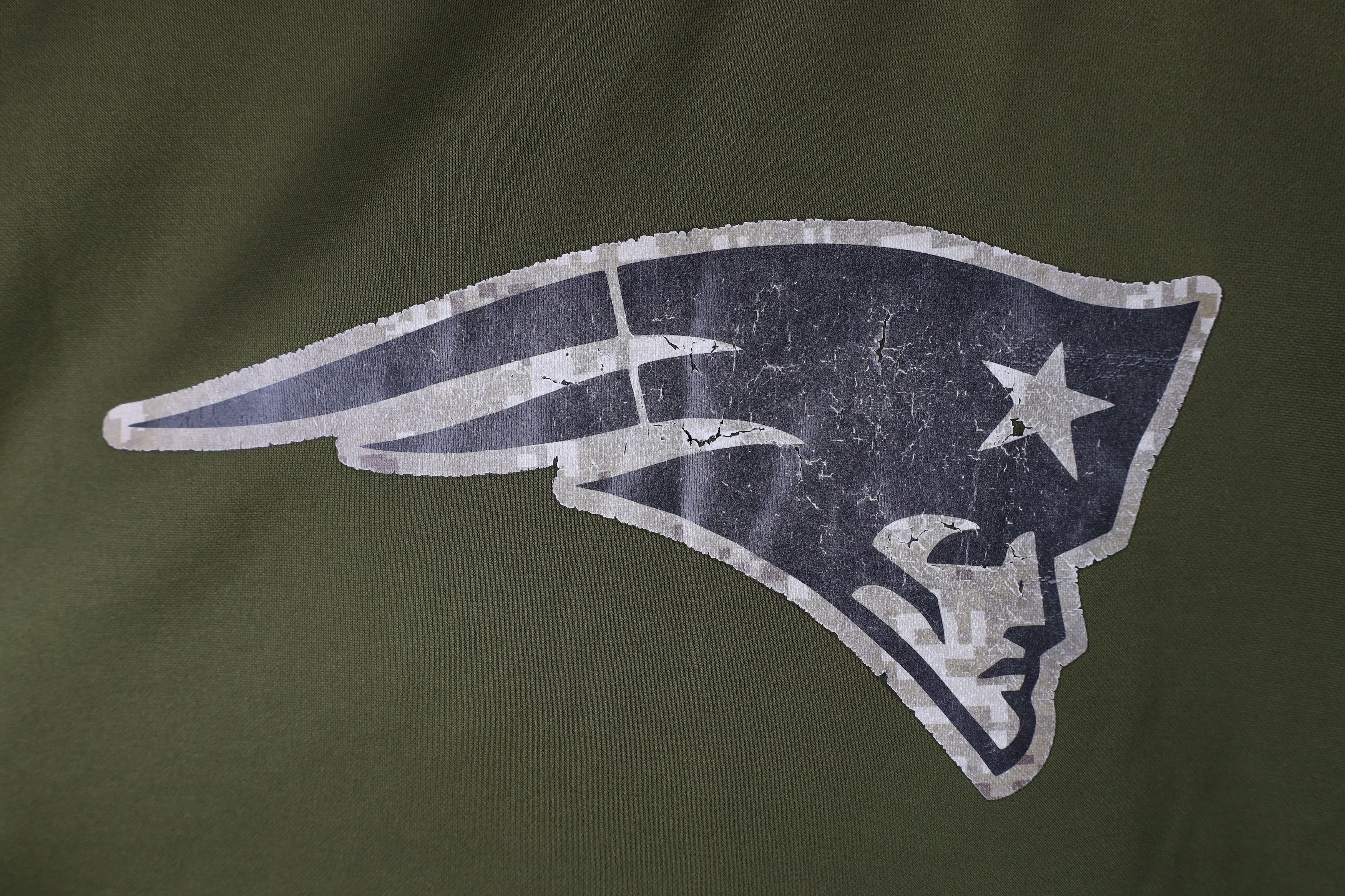 Nike Nike Salute To Service New England Patriots Football Hoodie Size US S / EU 44-46 / 1 - 5 Thumbnail