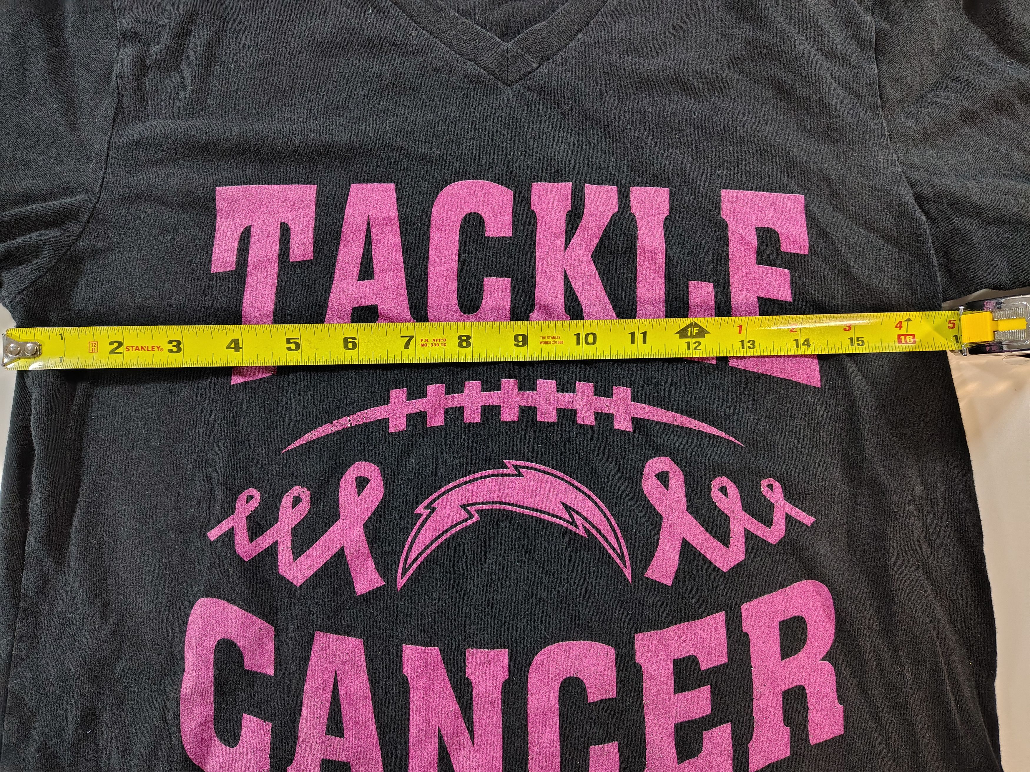 Other Women's Bella + Canvas Tackle Breast Cancer T-Shirt Size M / US 6-8 / IT 42-44 - 4 Thumbnail