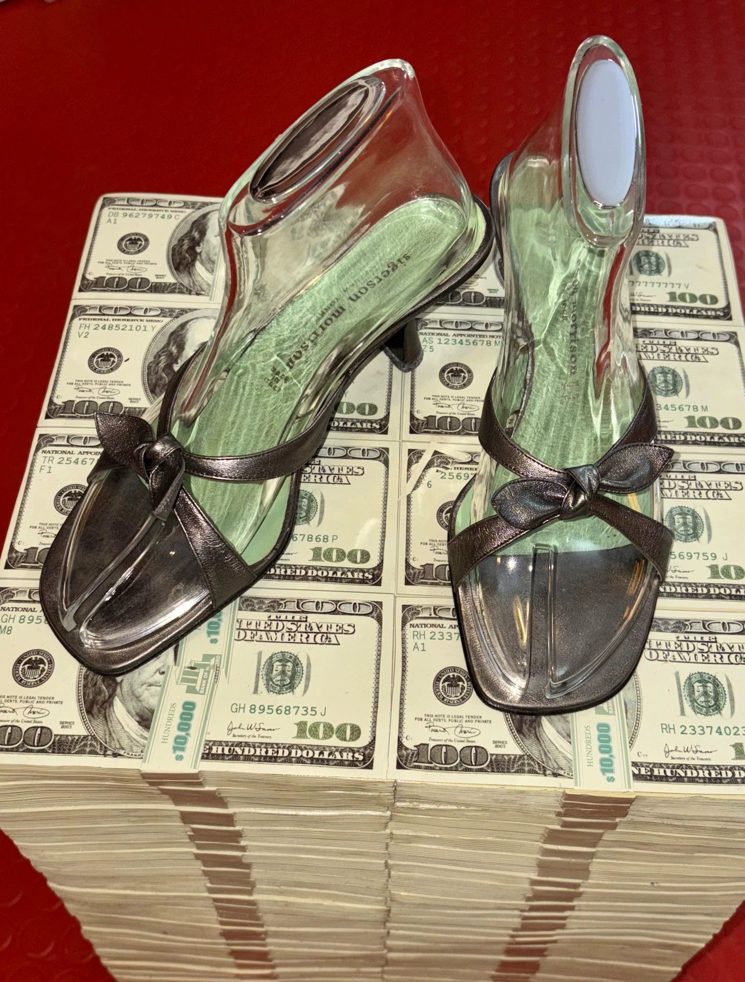 Other Sigerson Morrison Vtg Silver Bow Kitten Heel Sandal 38 Size US 7.5 / IT 37.5 - 1 Thumbnail