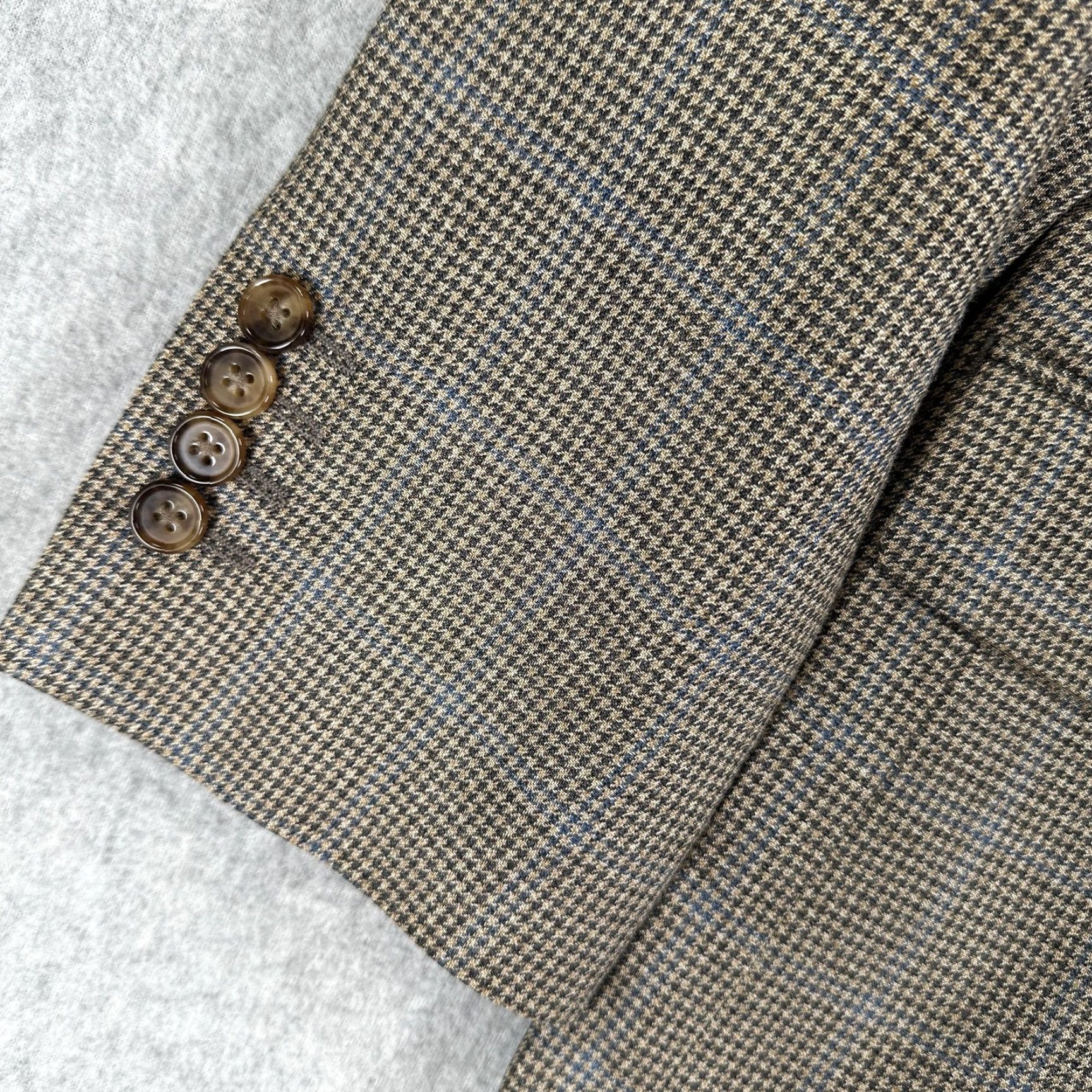 Ralph Lauren VINTAGE Ralph Lauren Blazer Sport Coat Mens 44 Brown Silk Wool Check Canada Tweed Size 44R - 4 Thumbnail