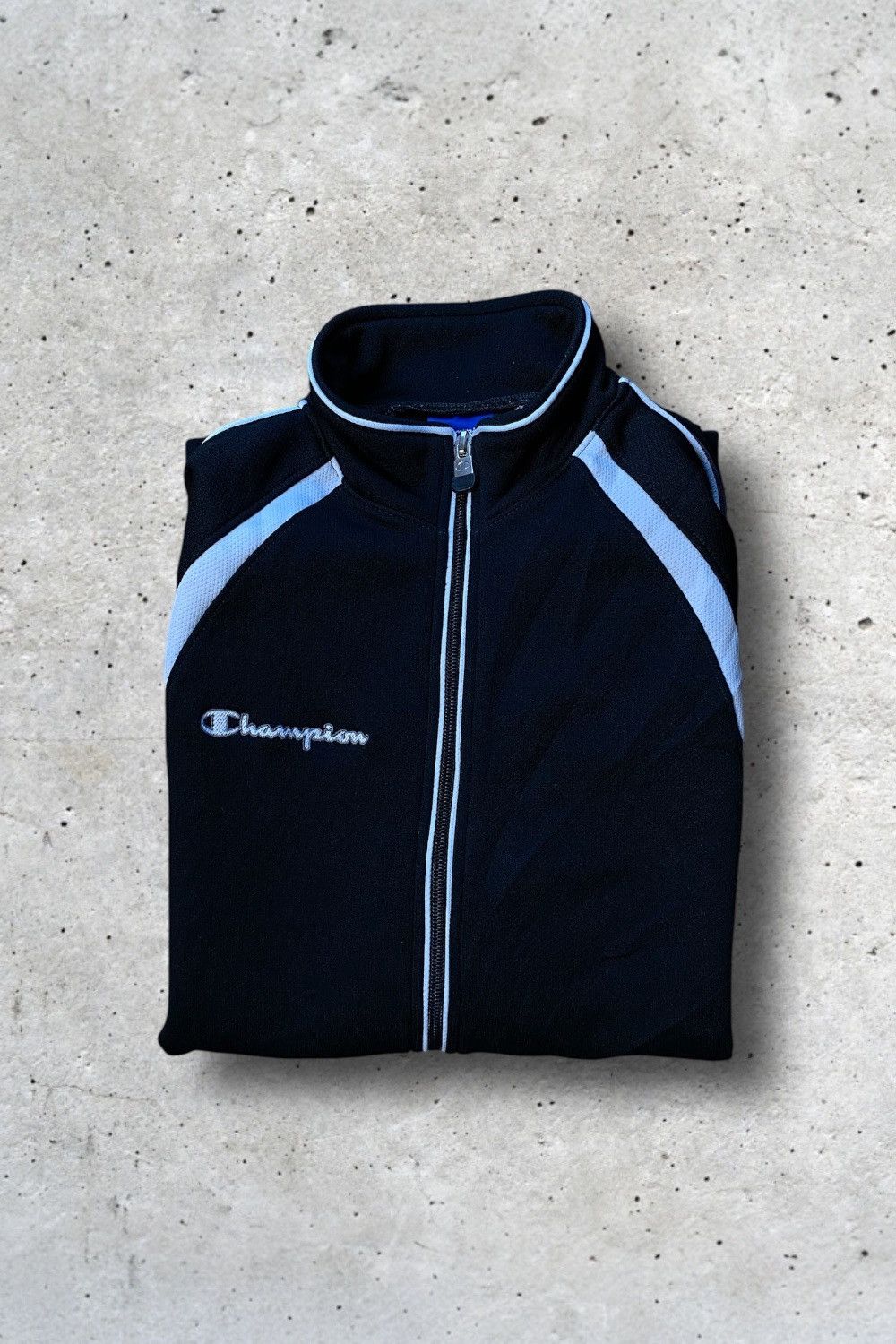 Champion Champion Vintage Track Jacket M Black Tracksuit Weste Men‘s Size US M / EU 48-50 / 2 - 4 Thumbnail
