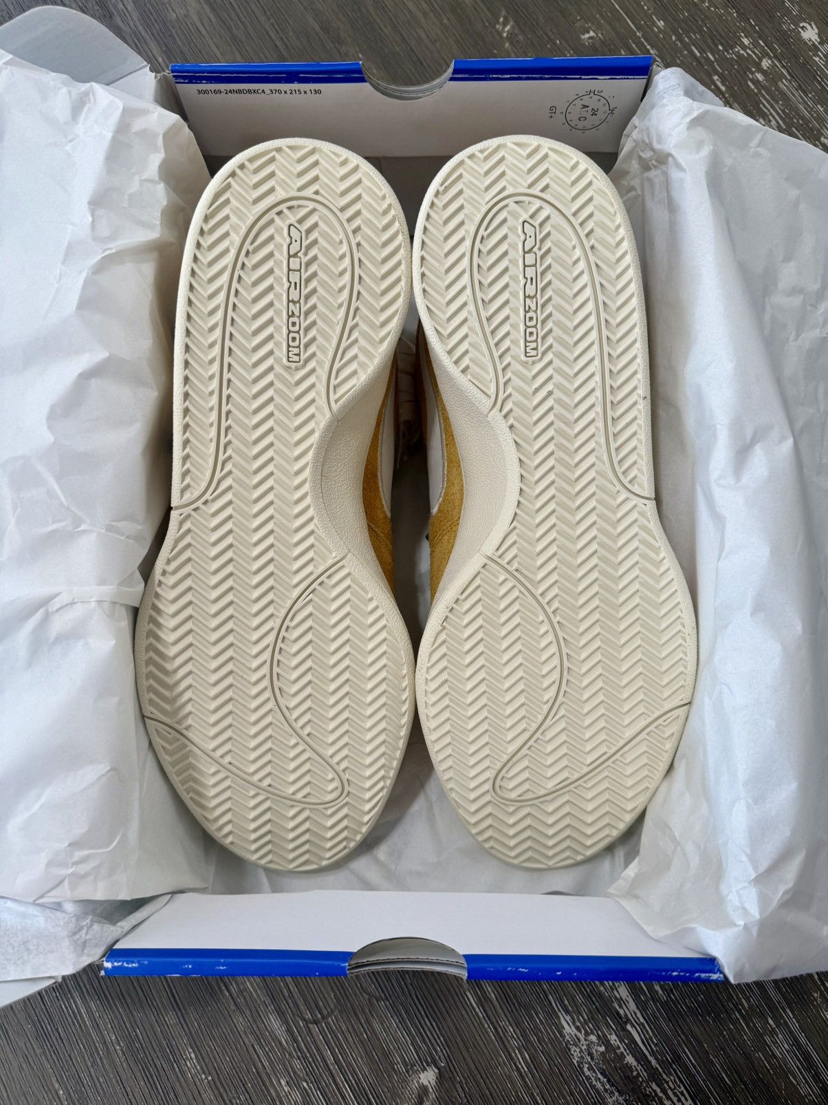 Nike Nike Book 1 Chevrolet Gold Leaf Size 12.5 Size US 12.5 / EU 45-46 - 7 Thumbnail