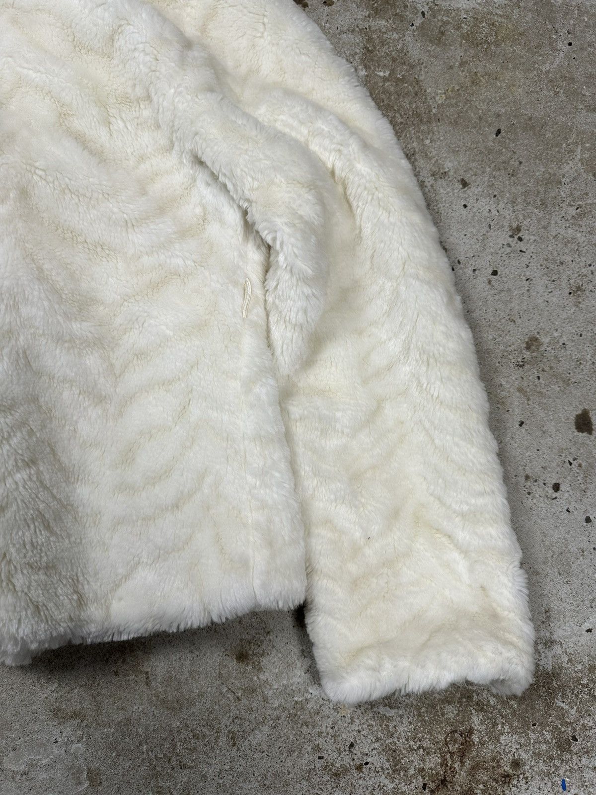 If Six Was Nine × Japanese Brand × Le Grande Bleu (L.G.B.) Vintage Y2K Faux Fur Beige Bomber Jacket Japanese Style Size US XS / EU 42 / 0 - 10 Thumbnail