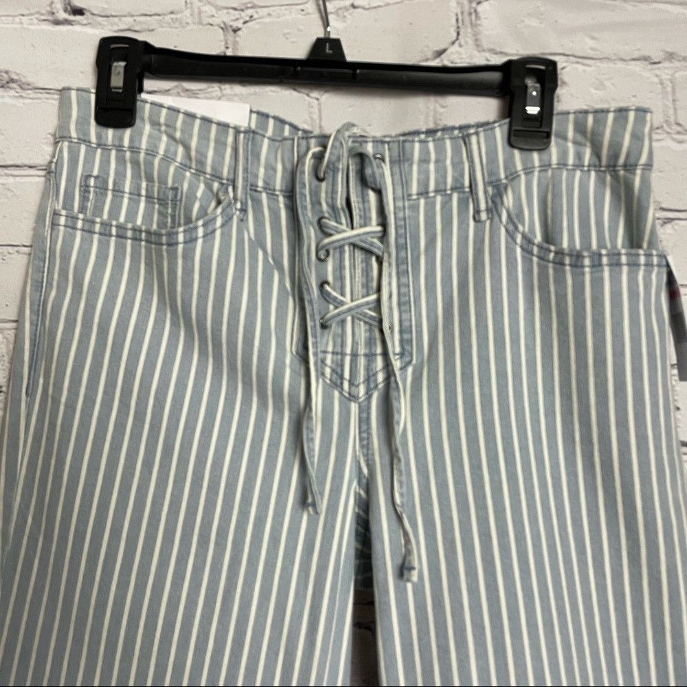 Other NWT New FRAYED Cropped Lace-Up Jeans Size 10/30 Size 30" / US 8 / IT 44 - 9 Thumbnail