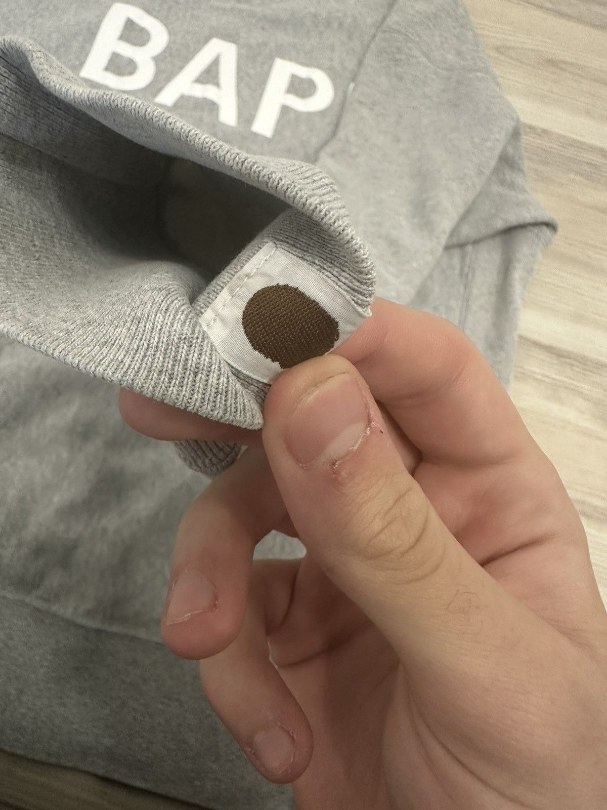 Bape × Vintage 🔥 Rare Grey BAPE Sweatshirt 🔥 Size US M / EU 48-50 / 2 - 7 Thumbnail
