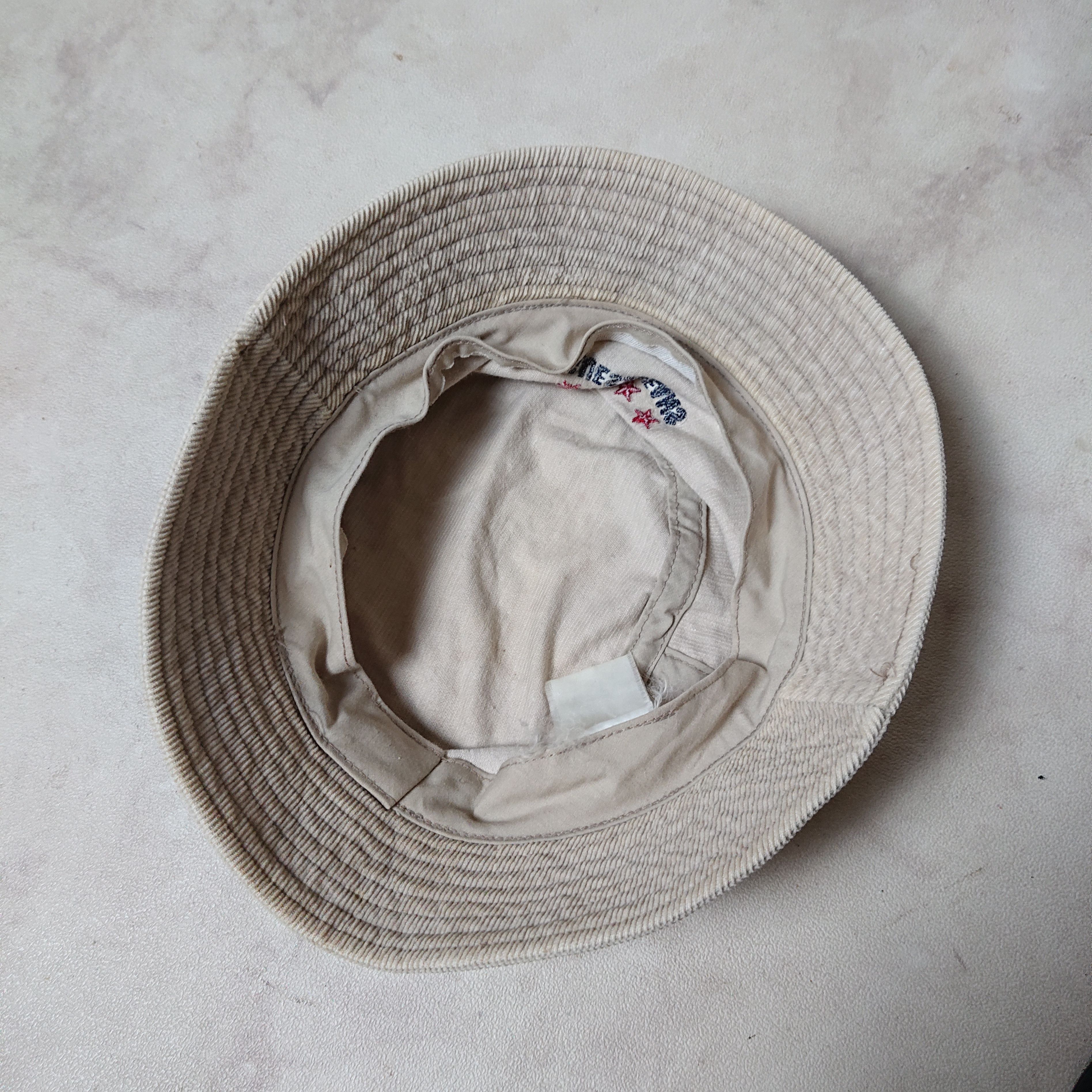 Guess Guess Jeans Corduroy Bucket Hat Size ONE SIZE - 3 Thumbnail