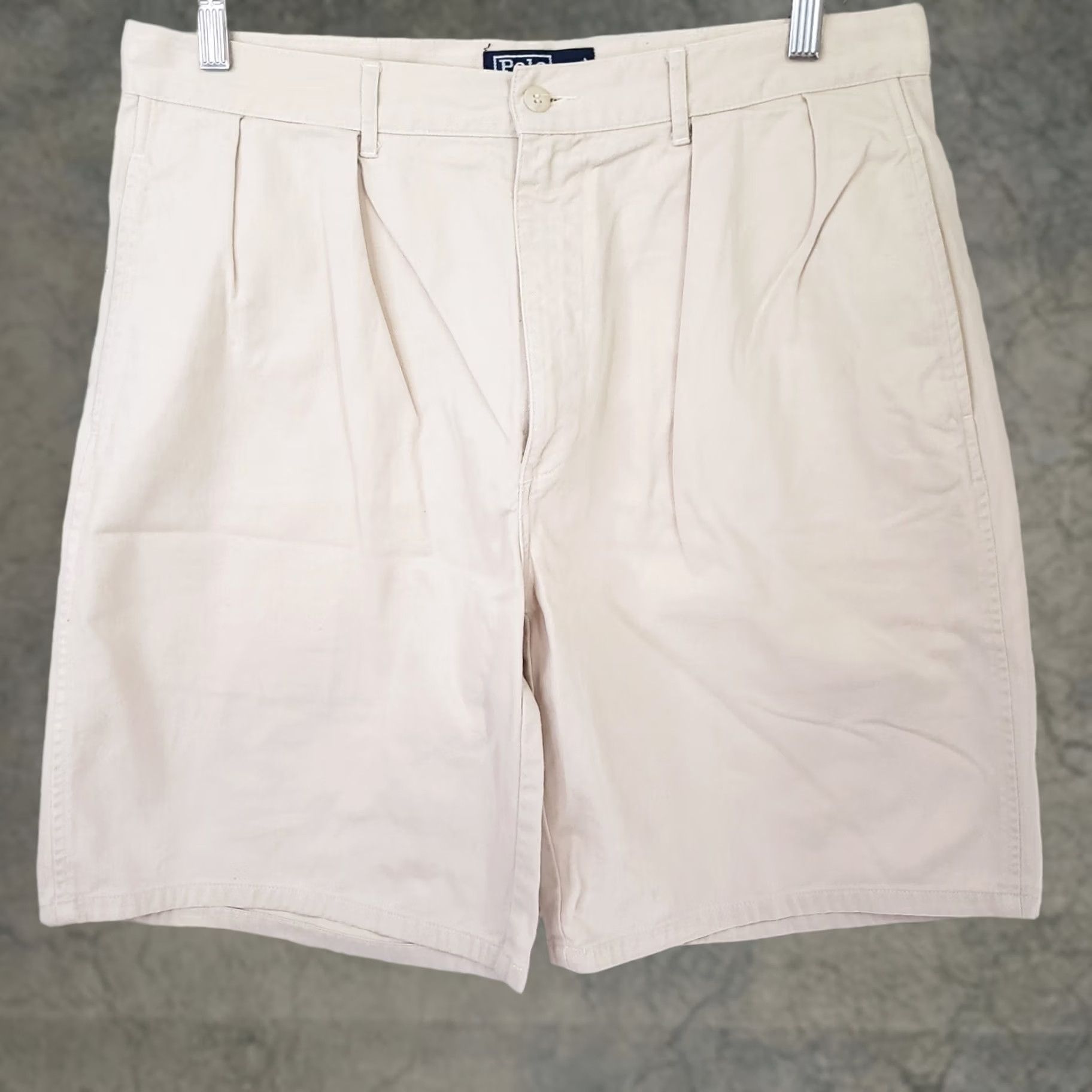 Polo Ralph Lauren Polo Ralph Lauren Shorts Mens 34 Beige Pleated Chino Cotton Twill Zip Button Logo Pockets 9in Inseam Regular Size US S / EU 44-46 / 1 - 1 Thumbnail