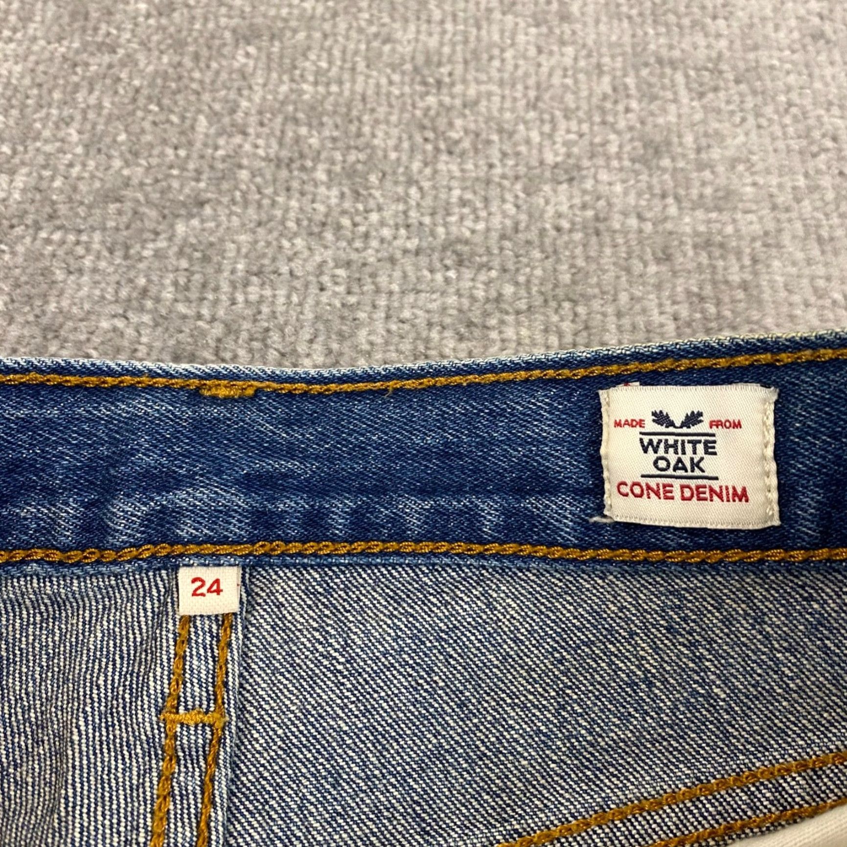 Levi's Levi's Women's Tapered Jeans 24x27.5 Blue Wash 90s Retro Cotton Denim Mid Rise Button Fly Size 42" / US 20 - 2 Thumbnail