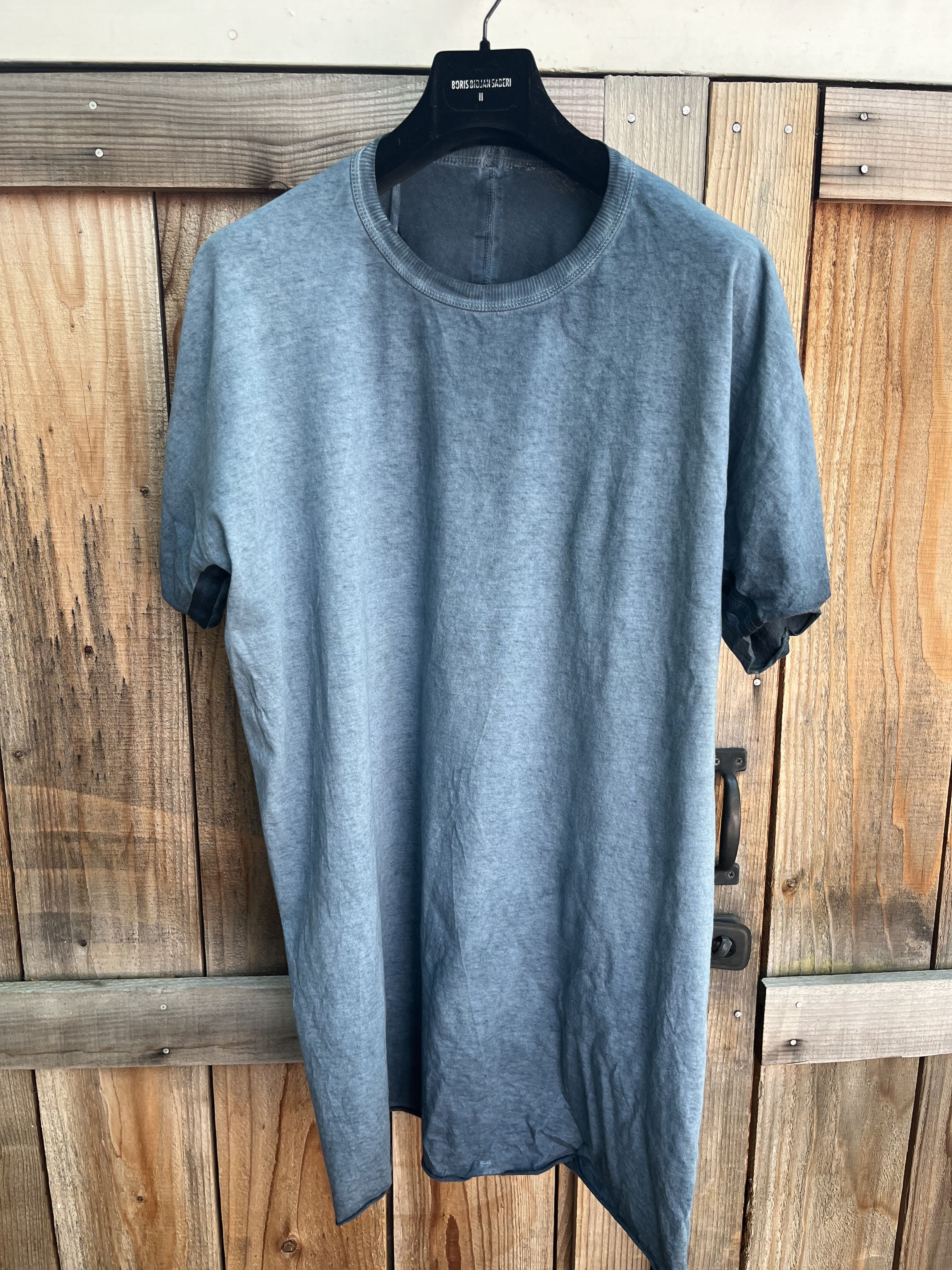 One piece F035 T- Shirt Rf Seam Tape