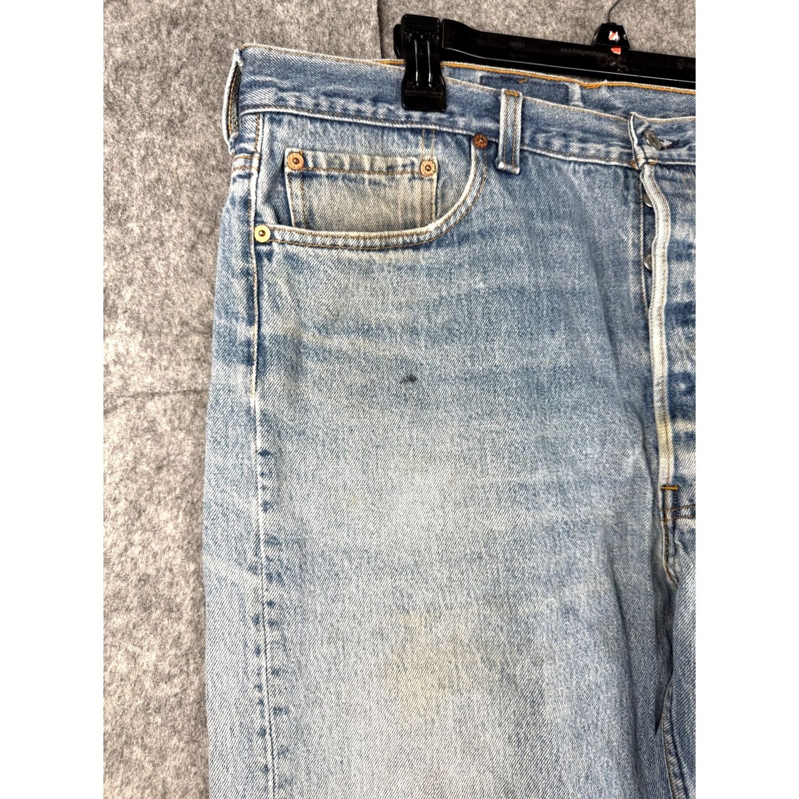 Levi's VINTAGE Levi's 501 Jeans Men's 42 x 30 Blue Medium Faded USA Regular Size US 36 / EU 52 - 3 Thumbnail