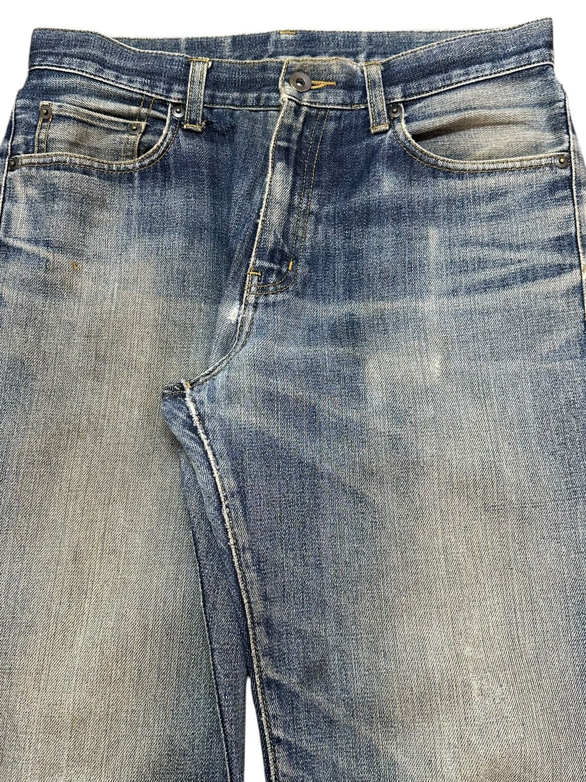 Uniqlo Vintage Japanese Uniqlo Blue Faded Wash Distress Style Jeans Size US 30 / EU 46 - 4 Thumbnail
