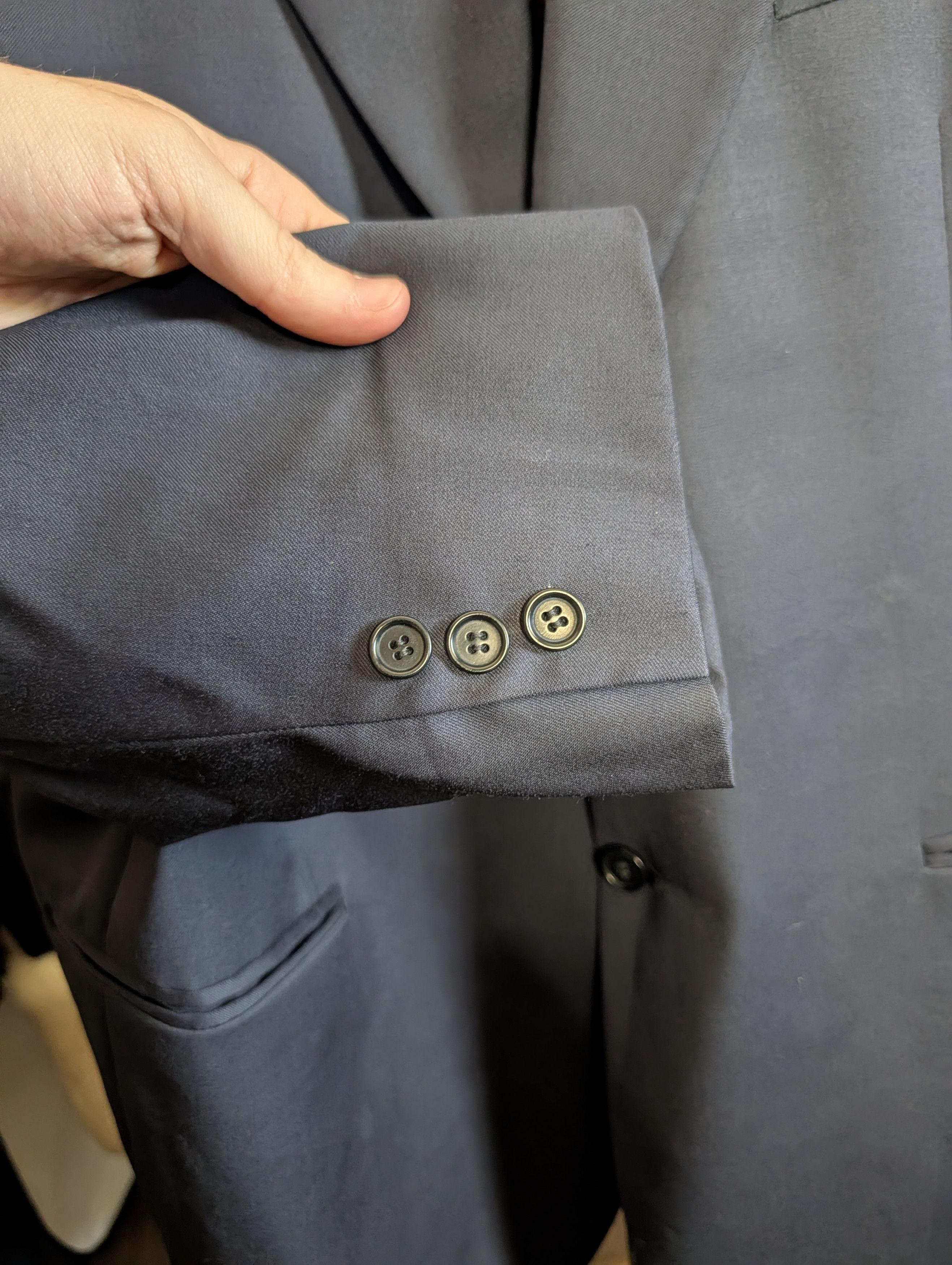 Gianfranco Ferre Dark blue navy two-button Italian wool jacket 56R Size 46R - 6 Thumbnail