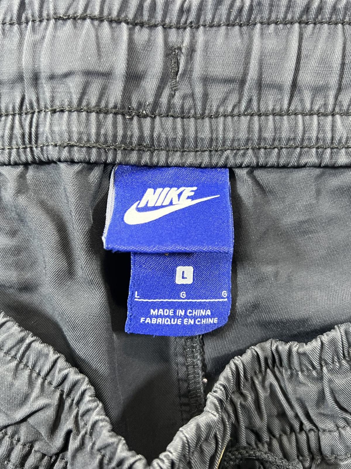 Nike Nike Men's Black Athletic Shorts Size Large Size US 34 / EU 50 - 3 Thumbnail