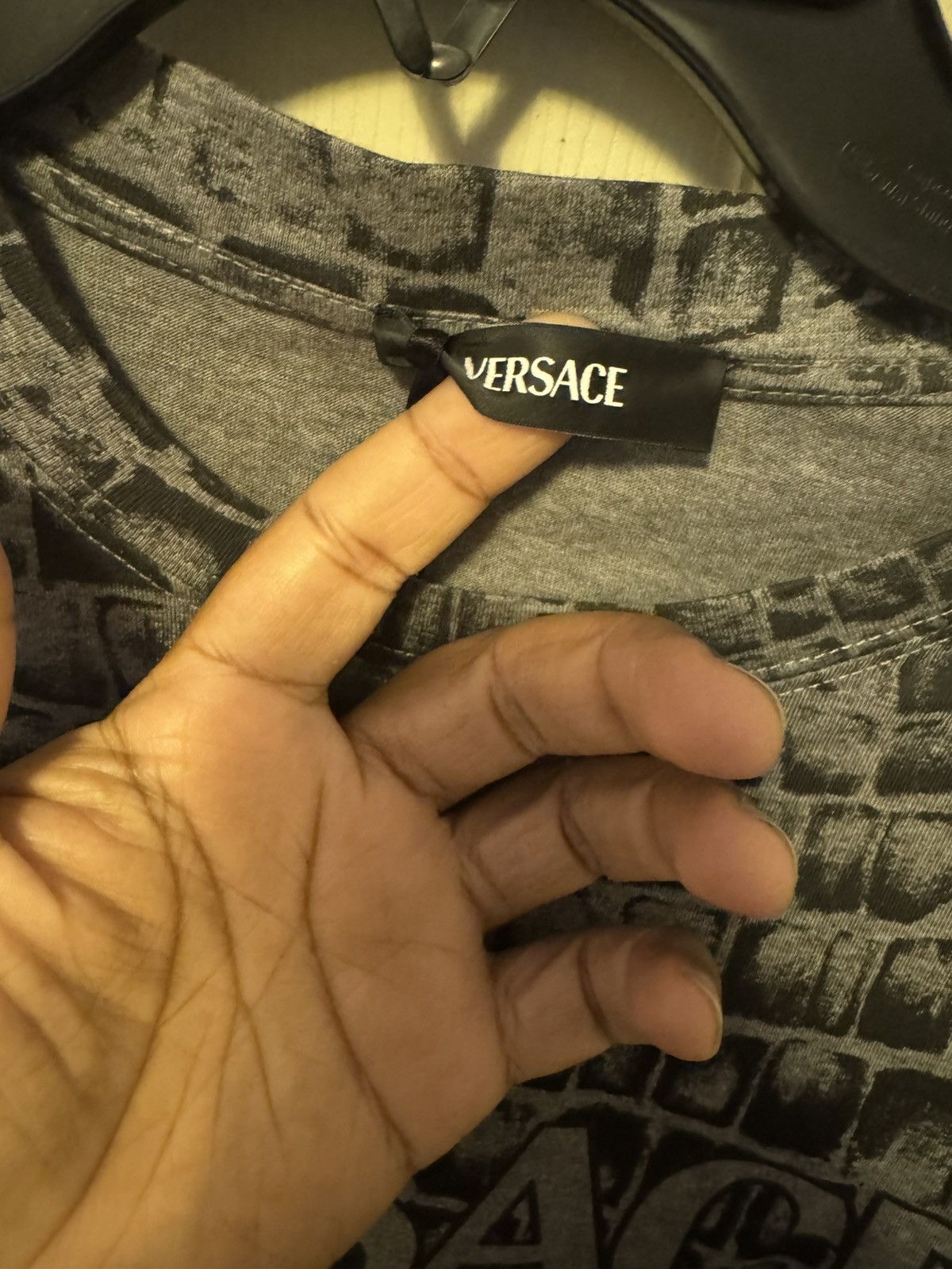 Versace versace crocodile coccodrillo t shirt size XL BNWT Size US XL / EU 56 / 4 - 6 Thumbnail