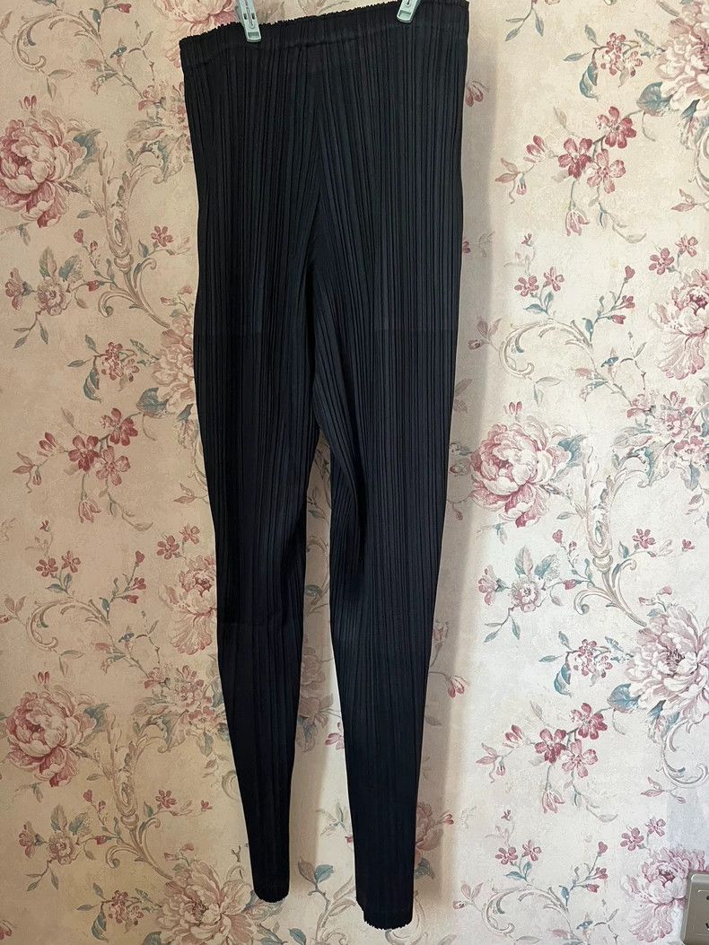 Issey Miyake issey miyake size:m black pants Size US 26 / EU 42 - 2 Thumbnail