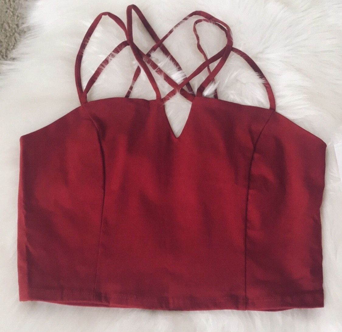 Other CHARLOTTE RUSSE MULTI STRAP CROP TOP Size M / US 6-8 / IT 42-44 - 1 Thumbnail