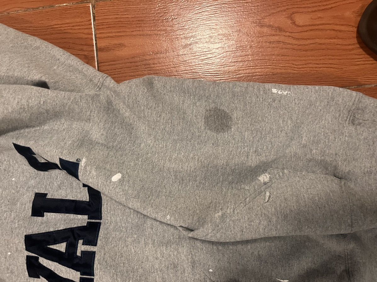 Vintage Yale distressed paint splatter Balenciaga style hoodie Size US M / EU 48-50 / 2 - 7 Thumbnail